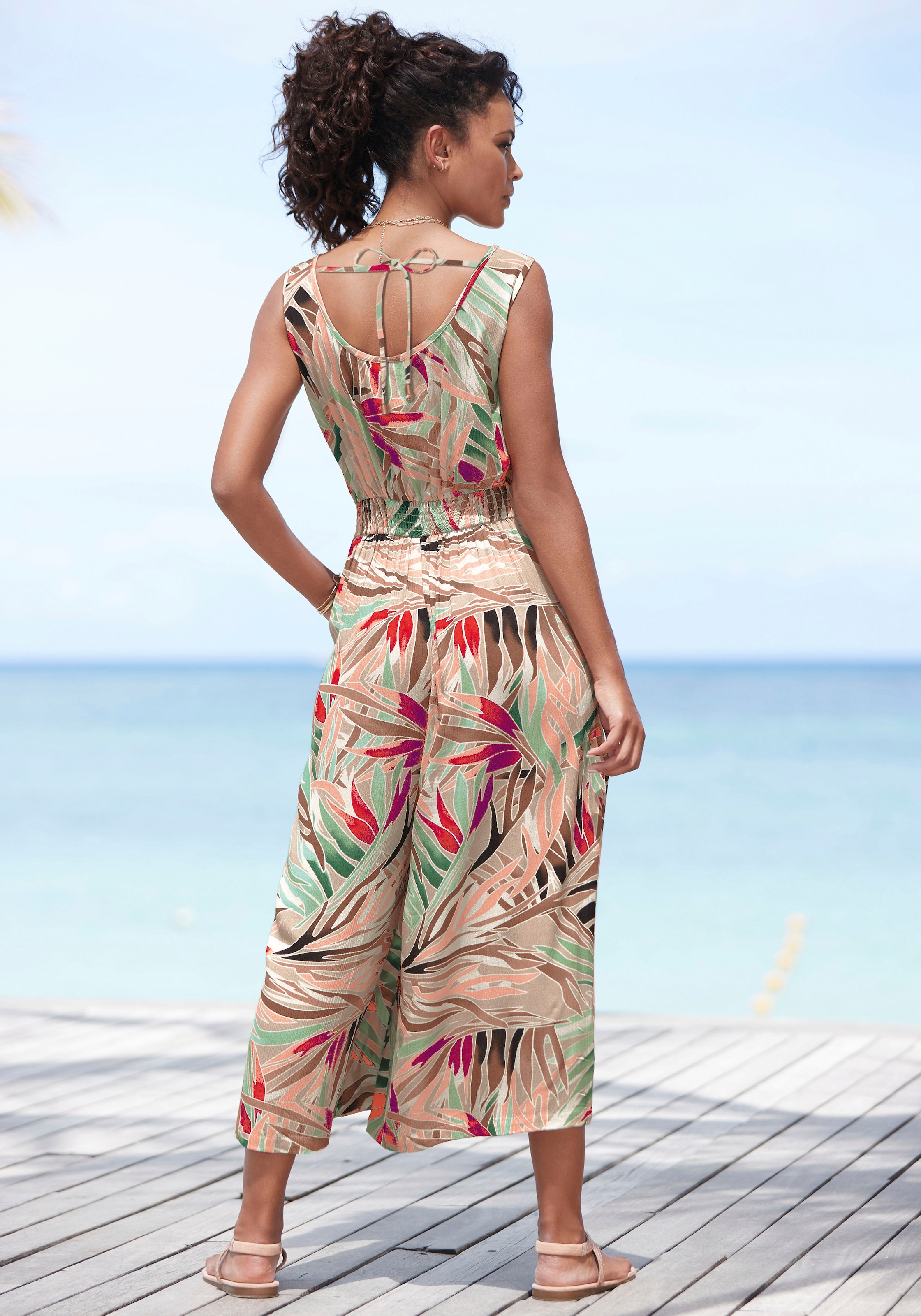 Vivance 7/8-Overall, aus gekreppter Viskose, Jumpsuit mit Alloverprint und weitem Bein