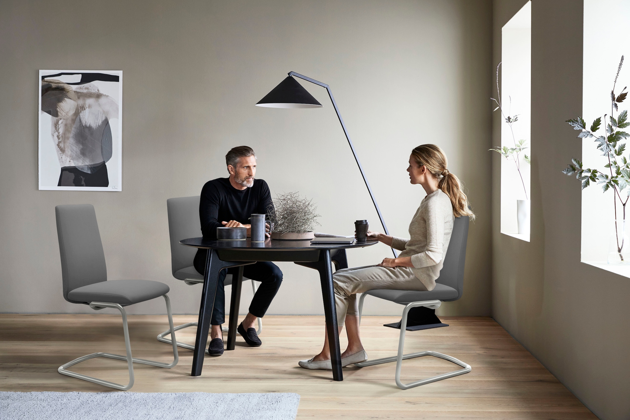 Stressless® Polsterstuhl »Laurel«, Microfaser DINAMICA, Low Back, Größe M, mit Beinen aus Stahl in Schwarz matt