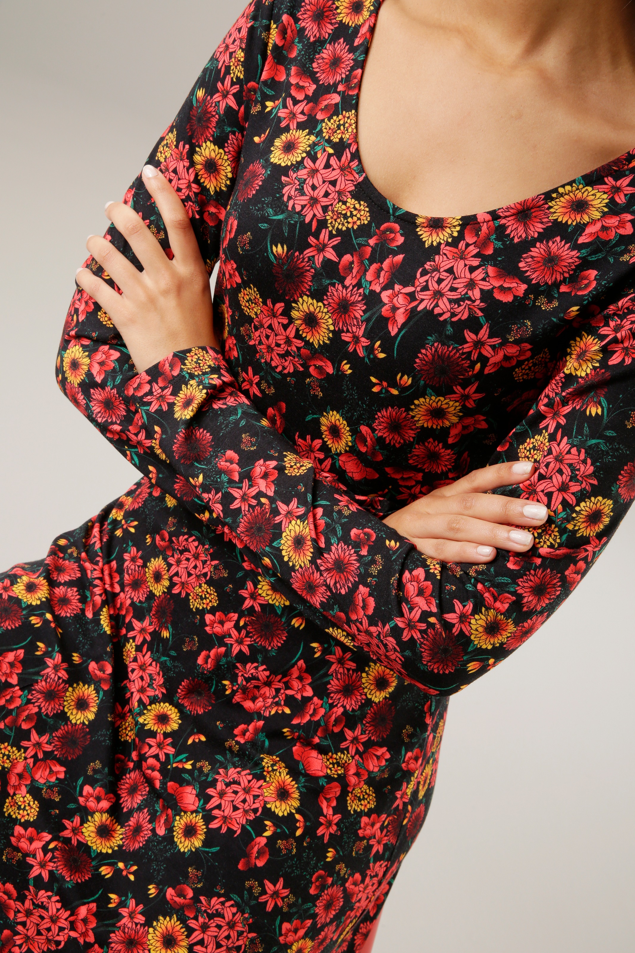 Aniston CASUAL Jerseykleid, kaufen günstig mit zartem Blumendruck