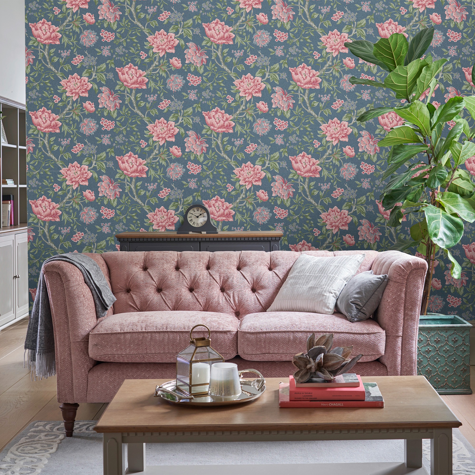 LAURA ASHLEY Vliestapete »Tapestry Floral«, FSC® zertifiziert, mit lebhafte günstig online kaufen