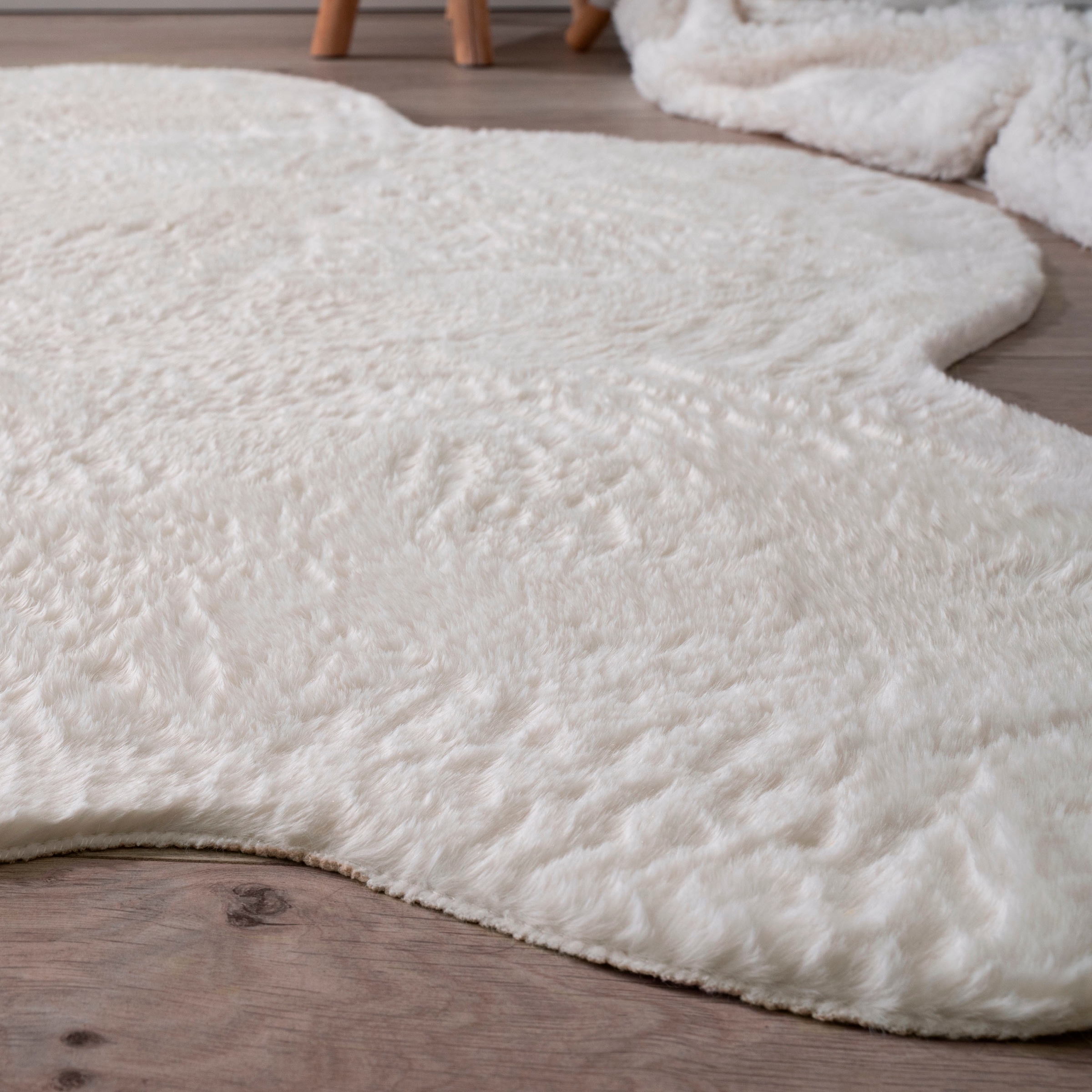 Paco Home Teppich »Pelt 640 Wolke«, wolkenförmig, 16 mm Höhe, Kunstfell, Uni Farben, sehr weicher Flor
