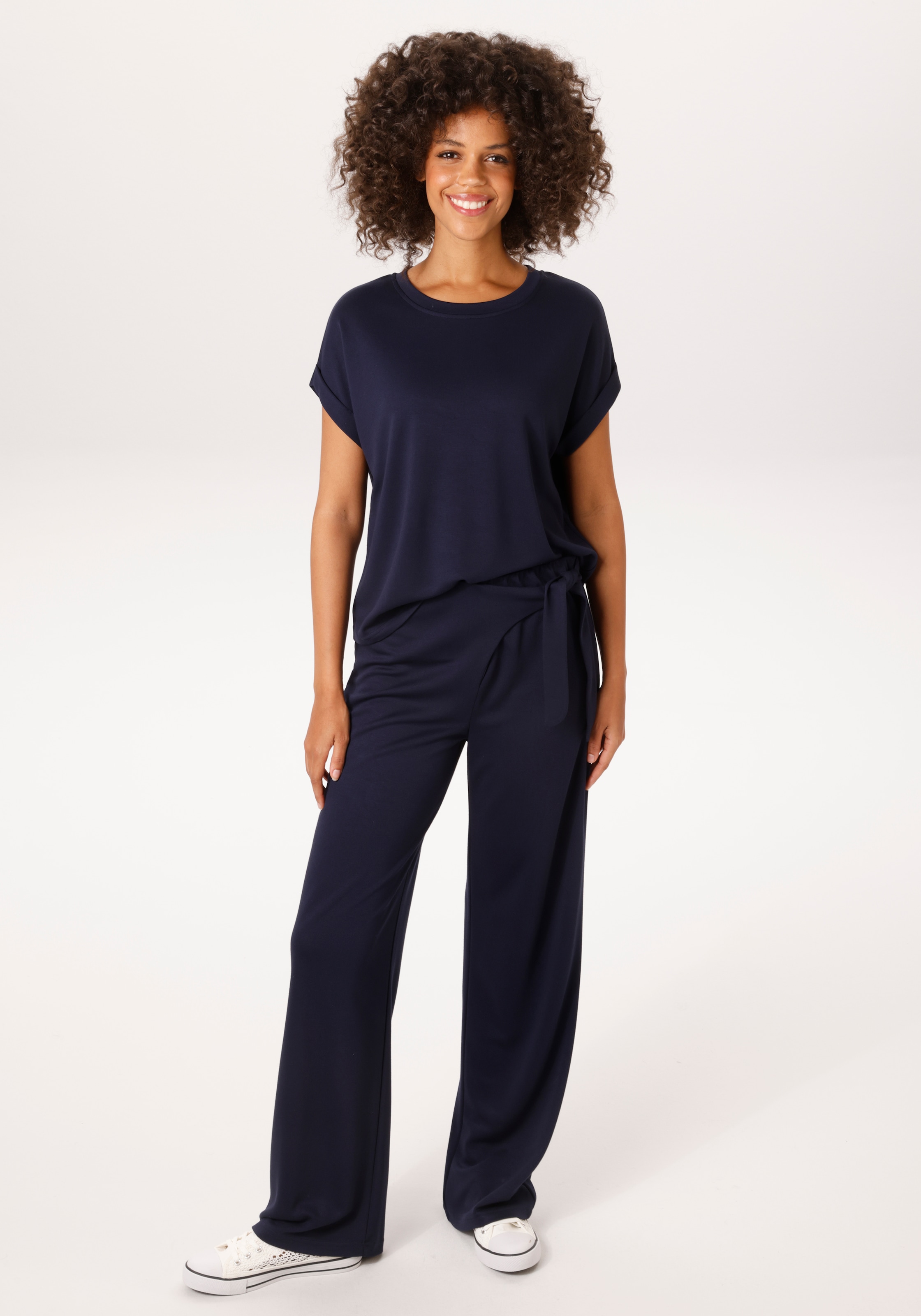 Aniston CASUAL T-Shirt mit fixiertem Ärmel-Umschlag