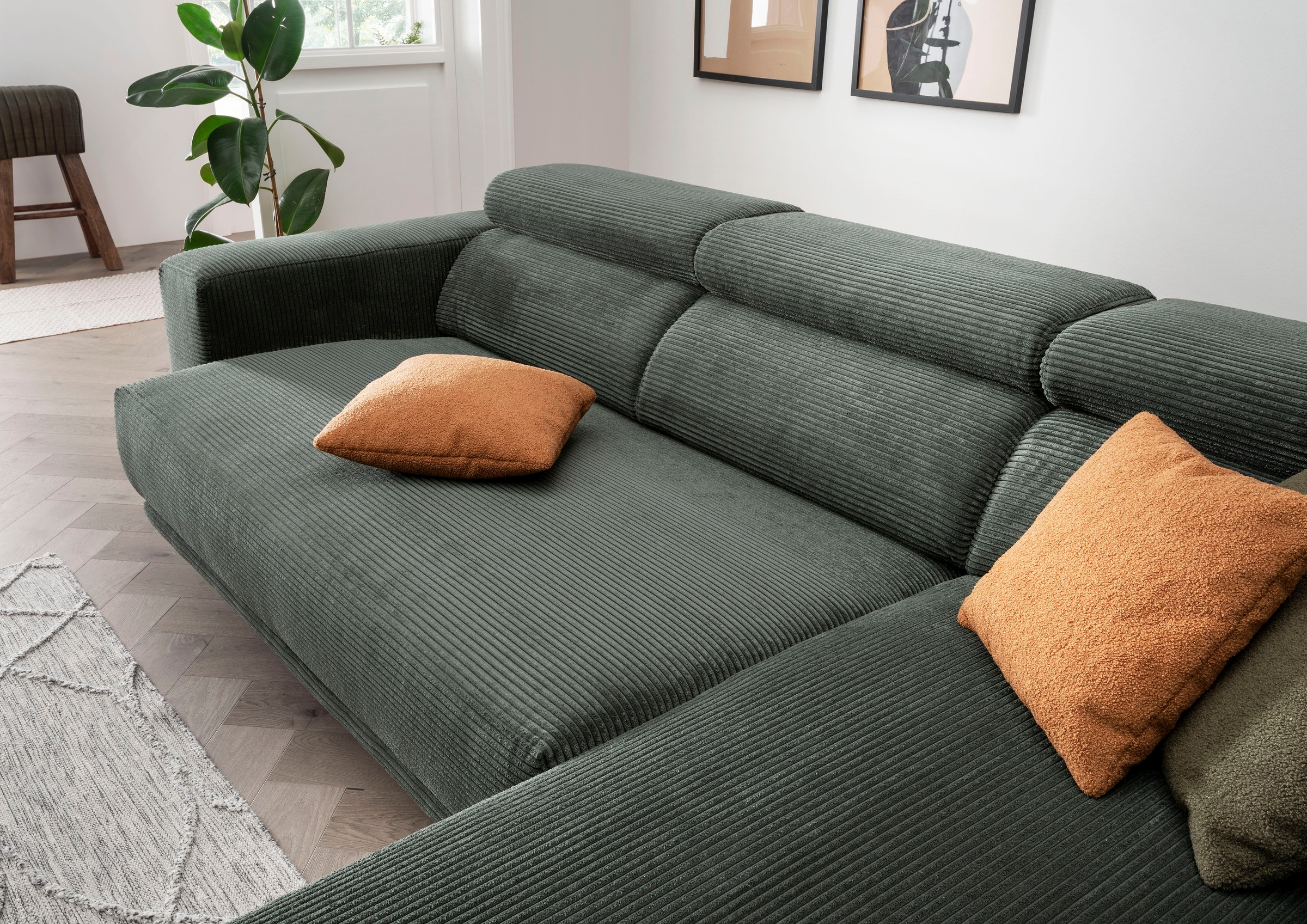 alina Ecksofa »Hikari«, wahlweise mit Sitzvorzug, in modernem Cordstoff, Breite 276 cm