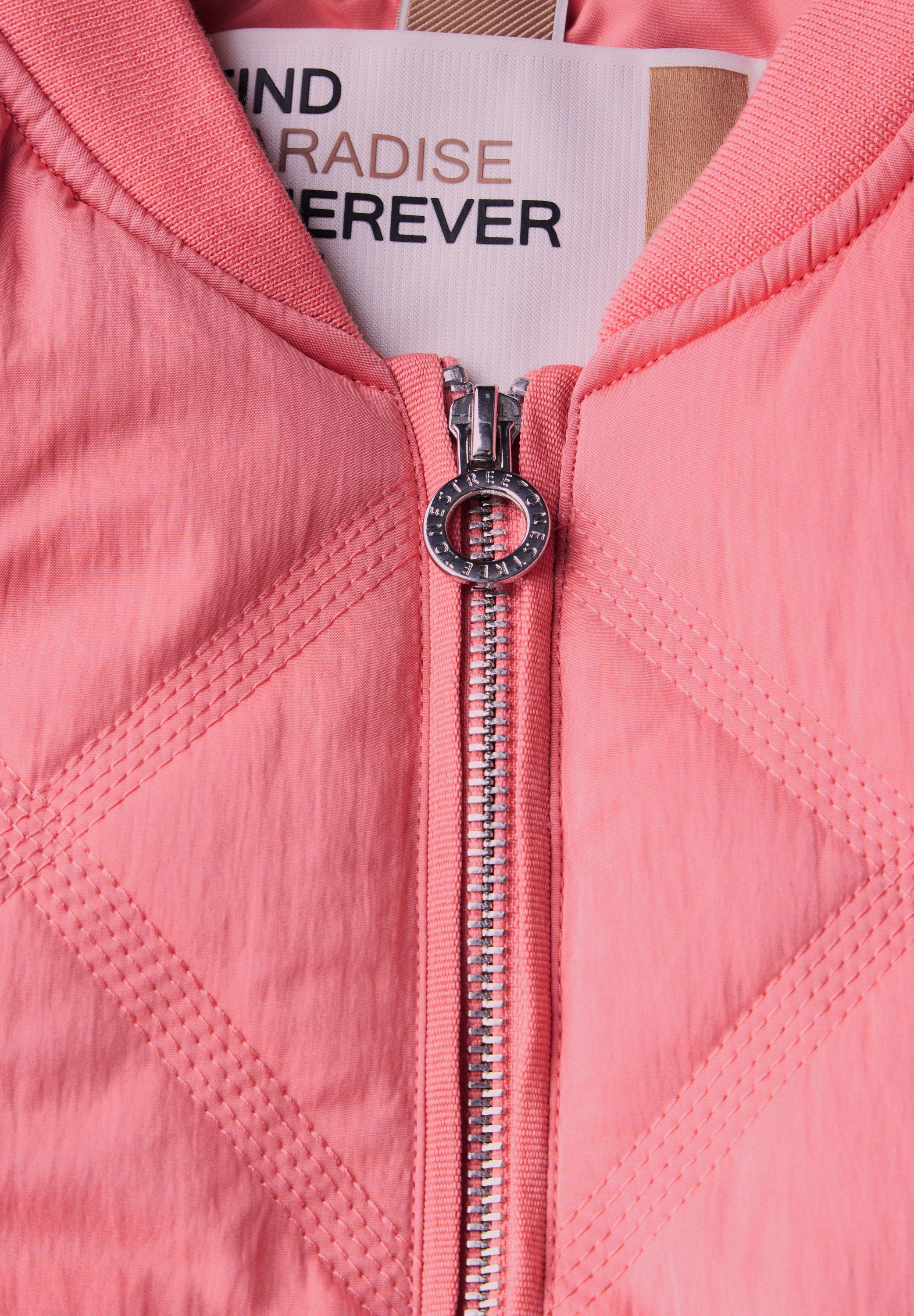 STREET ONE Blouson, mit Diamantsteppung