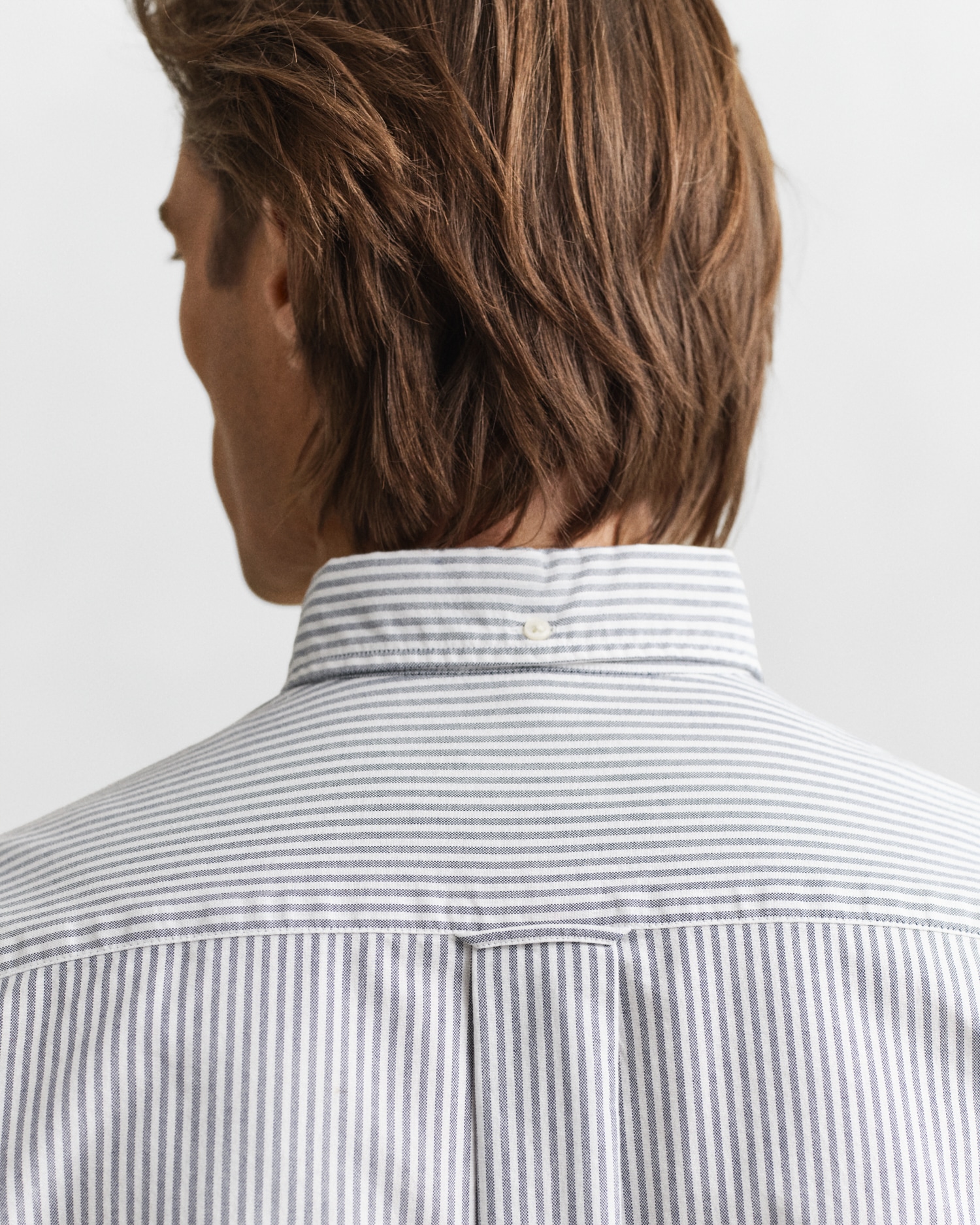 Gant Langarmhemd »Regular Fit Oxford Hemd strukturiert langlebig dicker gestreift« mit dezenter Logostickerei