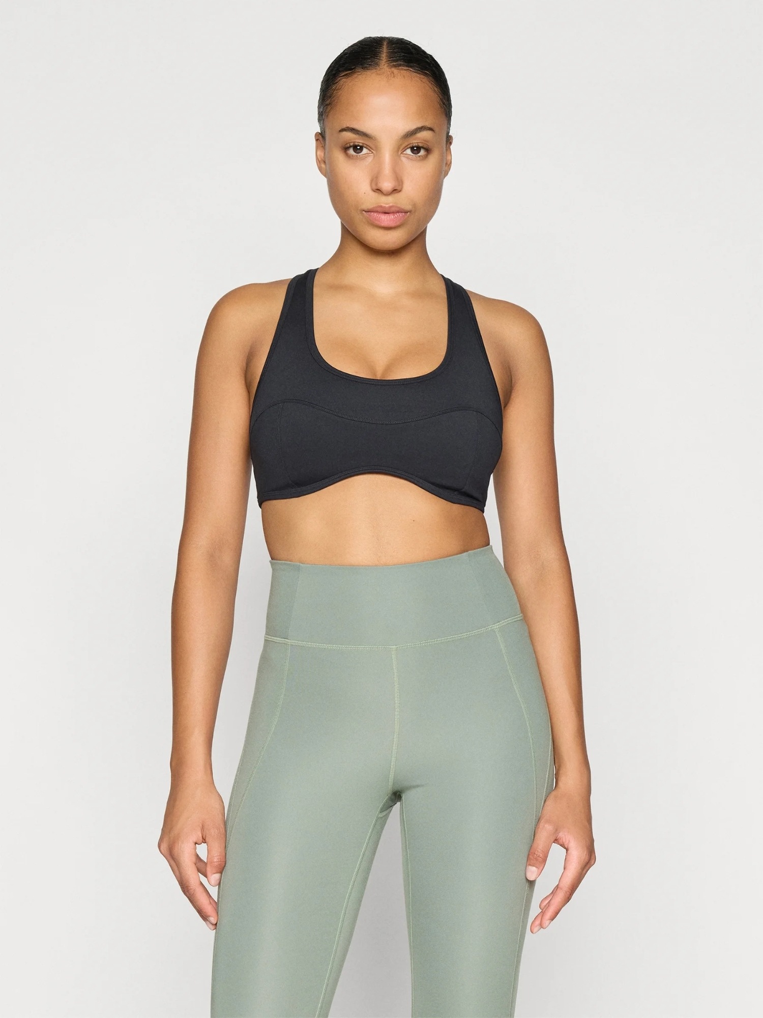 GIRLFRIEND COLLECTIVE Funktionstop »Girlfriend Collective Top Connie«