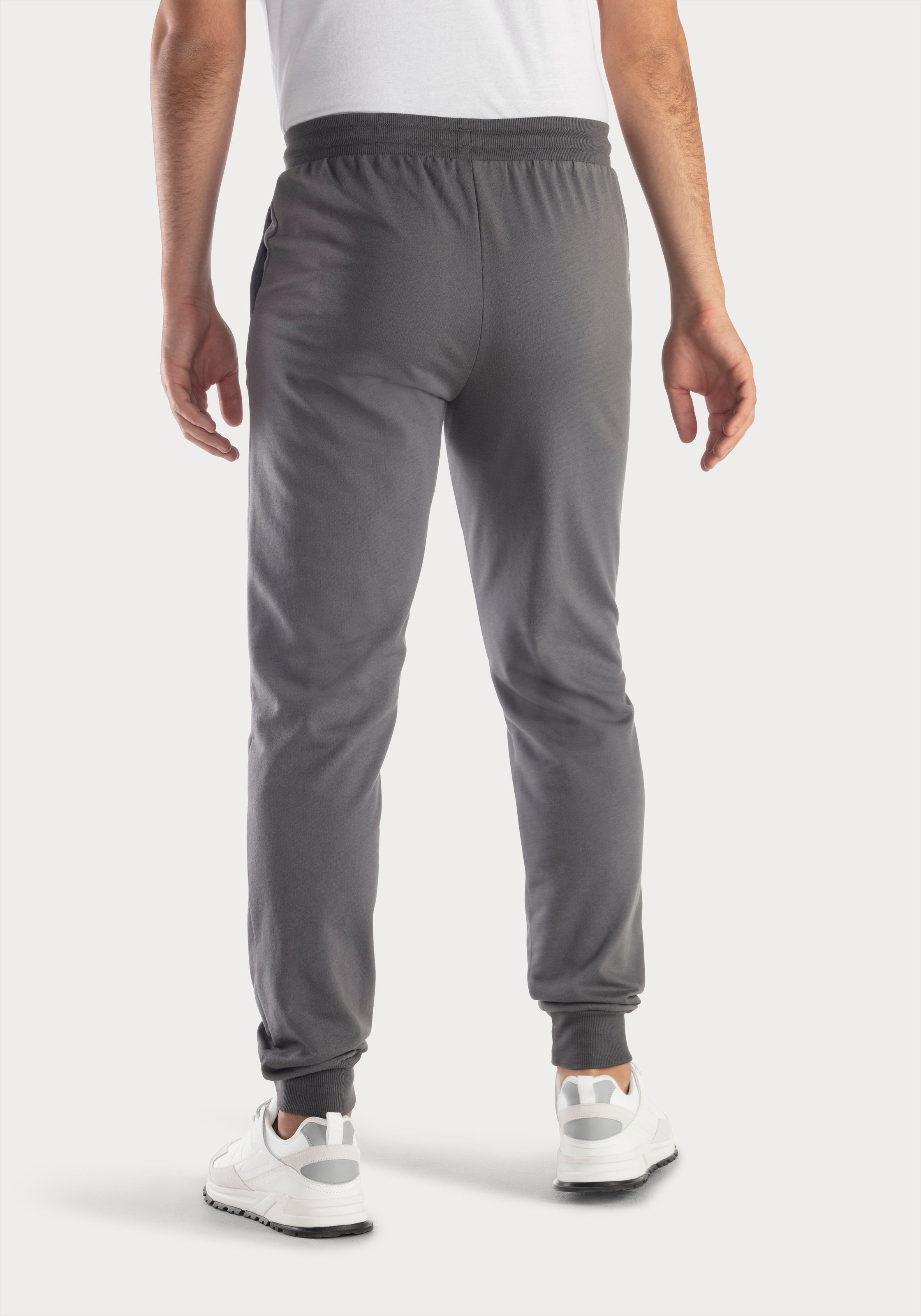 KangaROOS Sweathose, Jogginghose mit kleiner Logostickerei