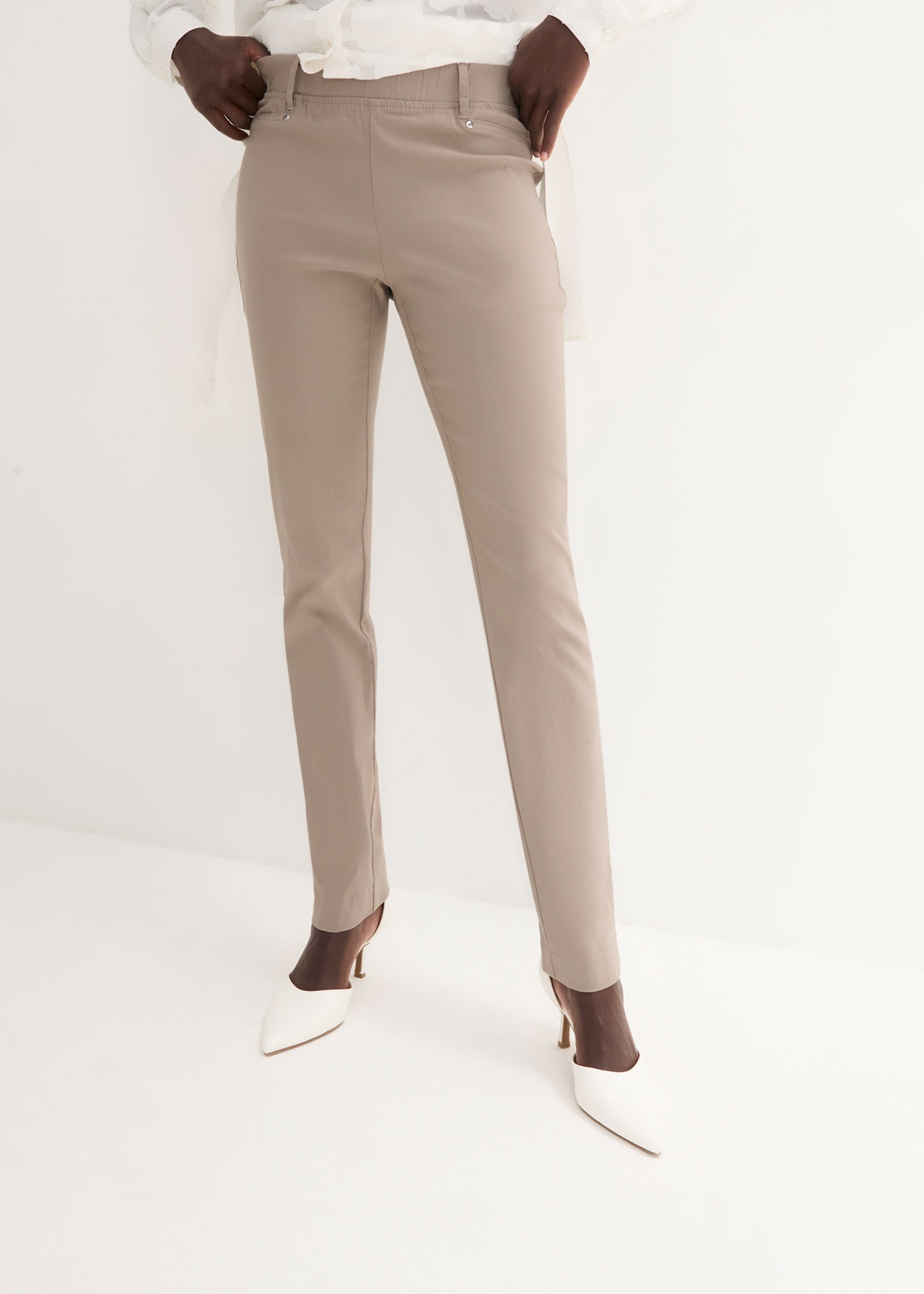 bonprix Stretch-Hose »Stretch-Hose in Schlupfform«  aus Viskose, Slim Fit Passform, Schlupfform mit Gürtelschlaufen