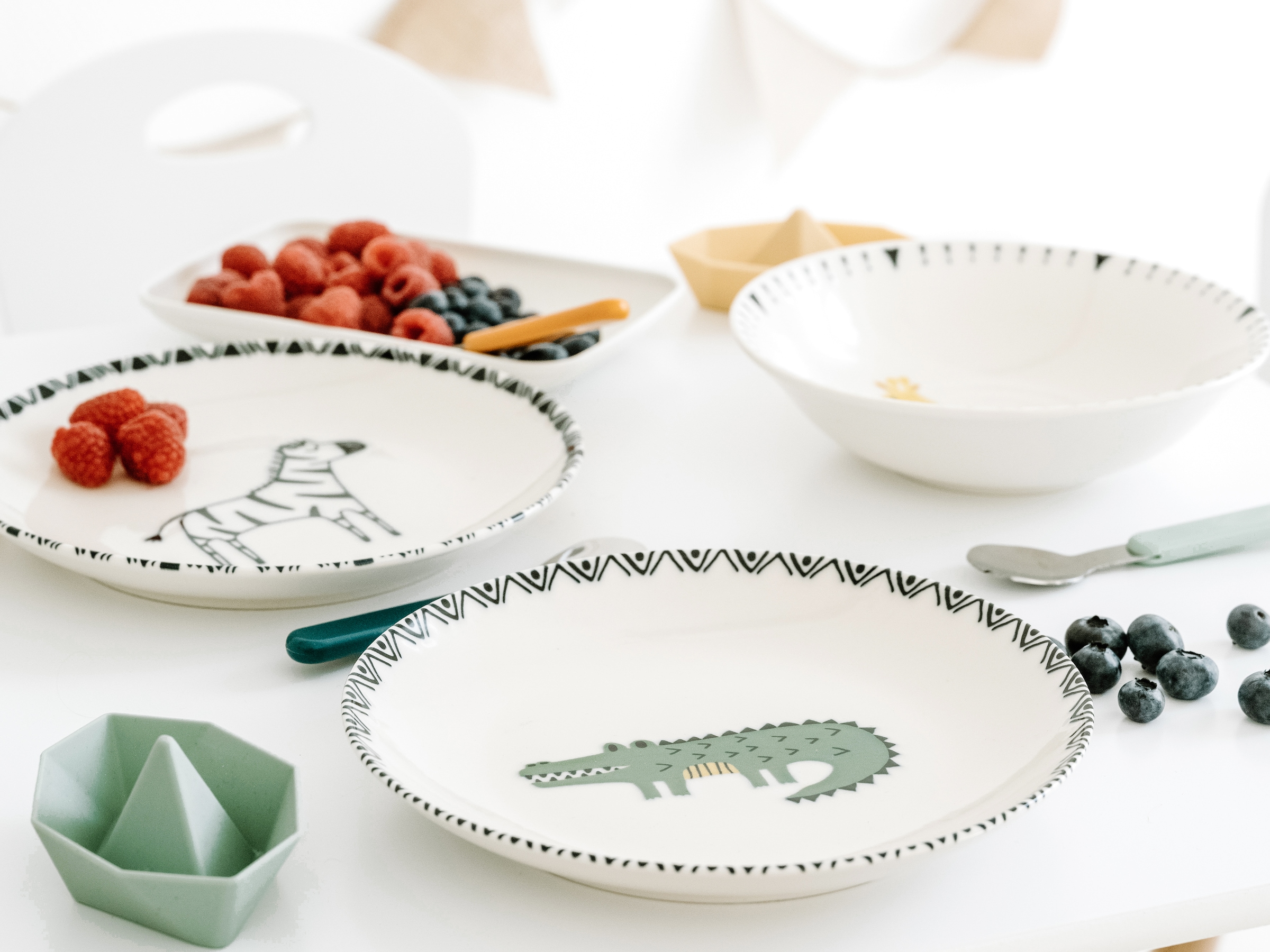 CreaTable Müslischale »Safari, Schale 18,5 cm, 4-tlg.« 4 aus Steinzeug Unregelmäßig gefärbter Rand, Unikat