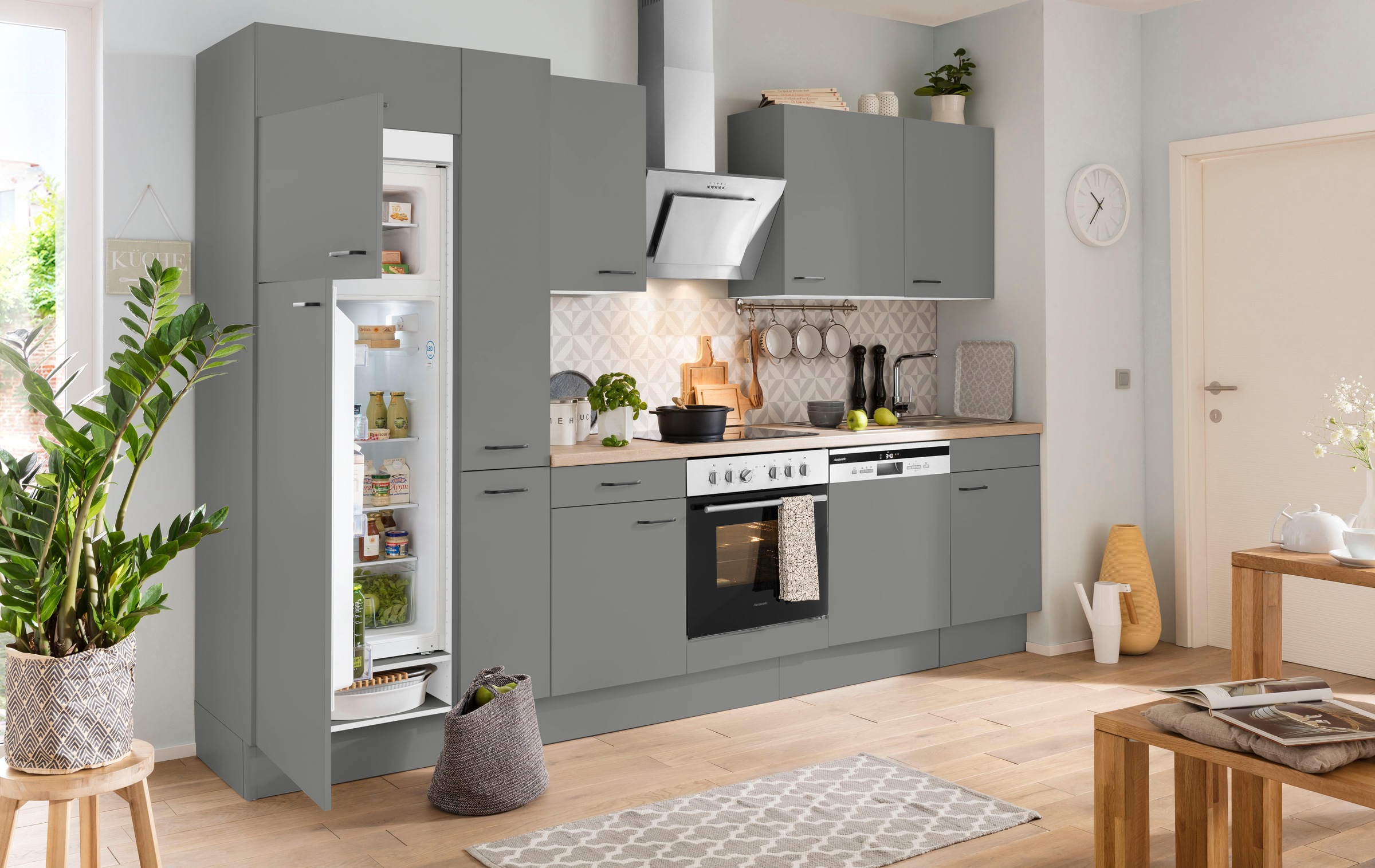 OPTIFIT Apothekerschrank »Elga«, mit Soft-Close-Funktion, höhenverstellbaren Füßen, Breite 30 cm