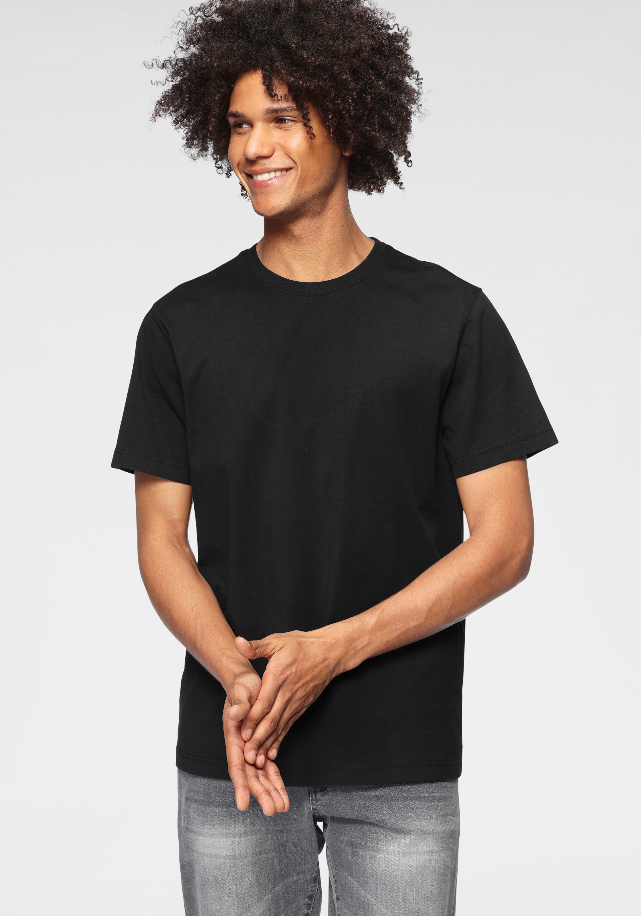 OTTO products T-Shirt »»GOTS zertifiziert – aus Bio-Baumwolle««, Kurzarm, Basic, aus Single Jersey, aus 100% Baumwolle