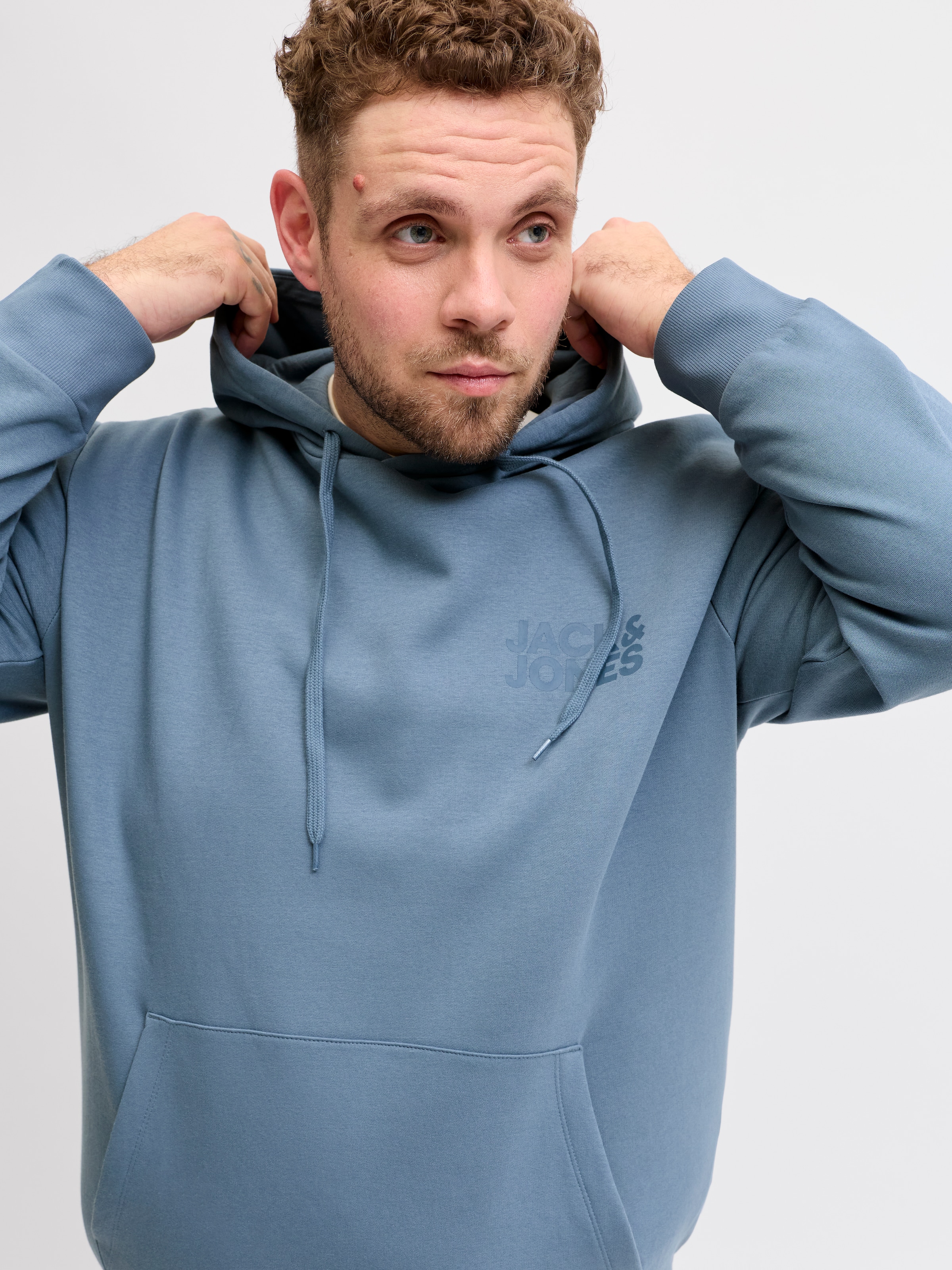 Jack & Jones PlusSize Kapuzensweatshirt »JJECORP LOGO SWEAT HOOD NOOS PLS«, Baumwollmischung, regular fit
