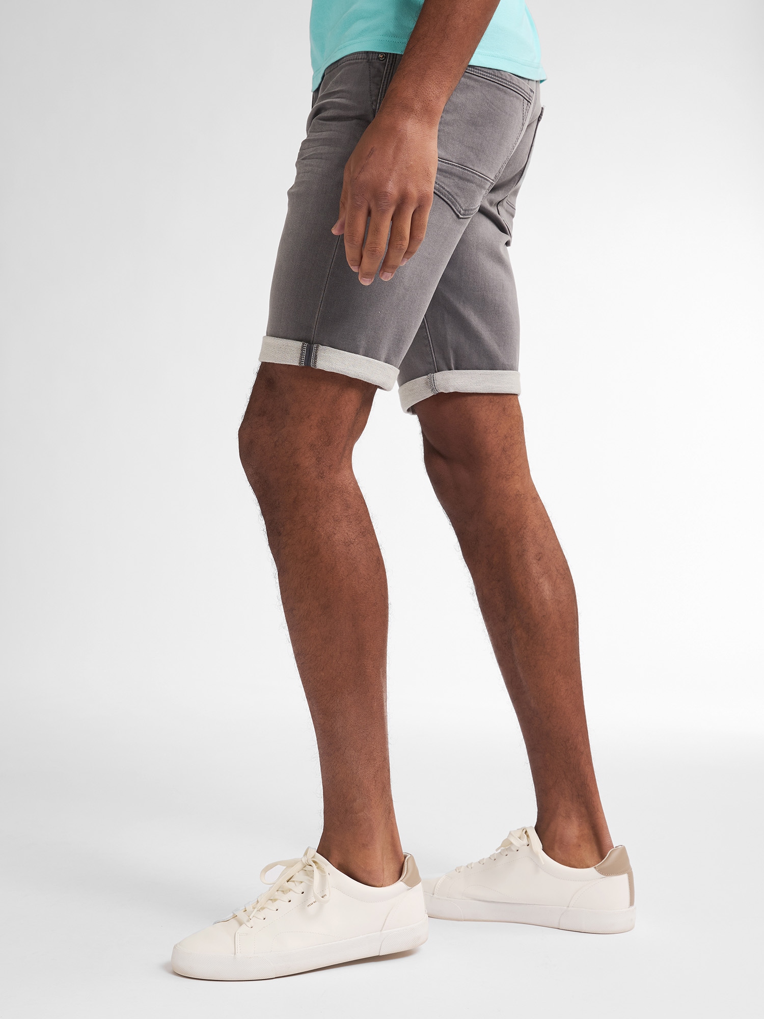 Petrol Industries Jeansshorts, im Five-Pocket Style