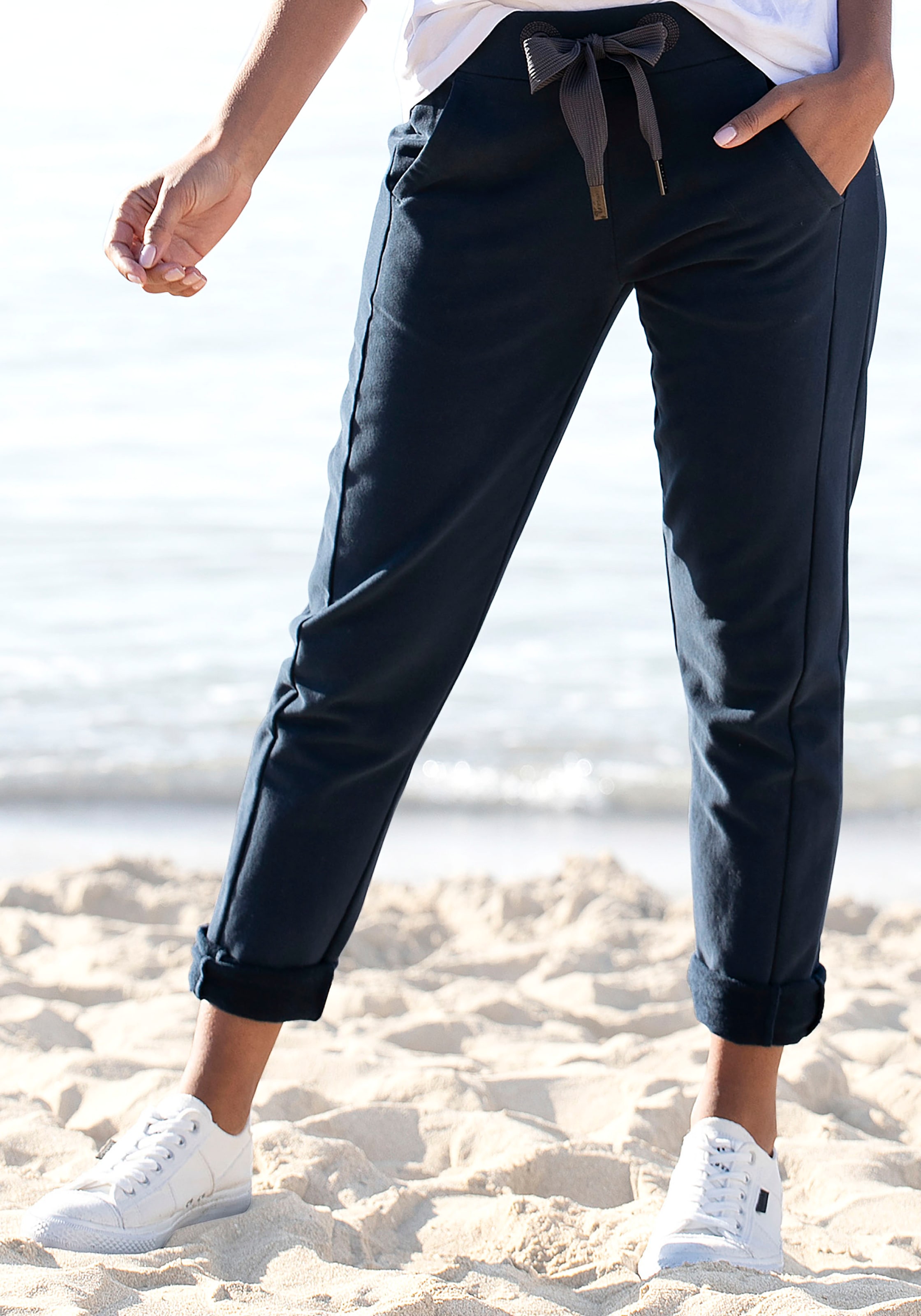 Elbsand Sweathose »Brinja«, mit Logoprint am Bund und Taschen, Jogginghose, Relaxhose