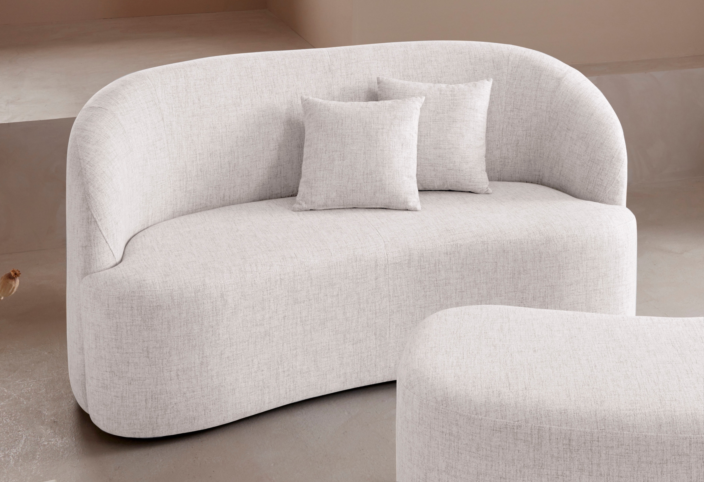 LeGer Home by Lena Gercke 2-Sitzer »Dilara« gerundete Rückenlehne und Front, in 3 Bezugsqualitäten