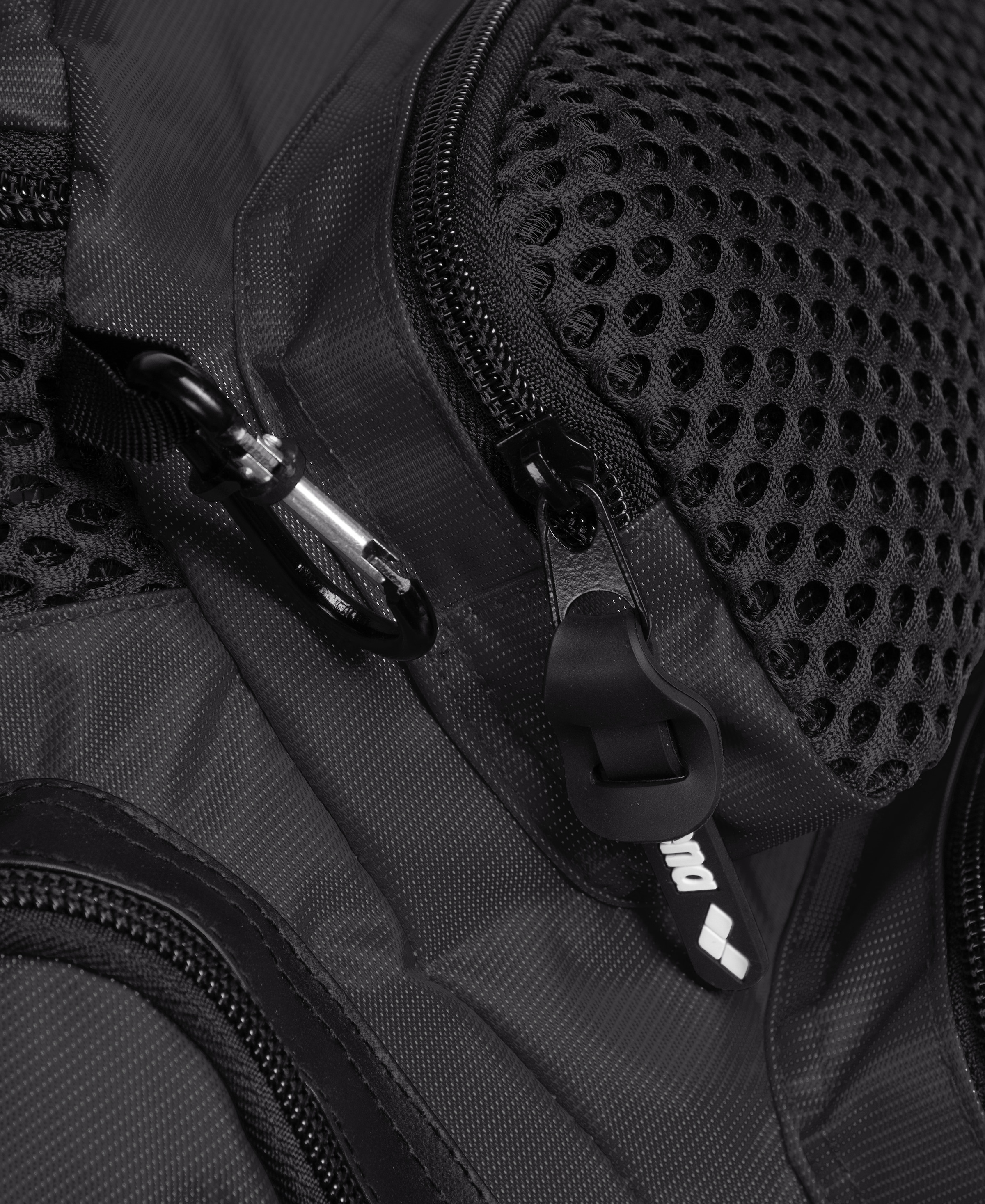 Arena Sportrucksack »ARENA ONE GO BACKPACK 45L« mit 45 Liter Volumen, mit Laptopfach, mit atmungsaktivem Rückenteil