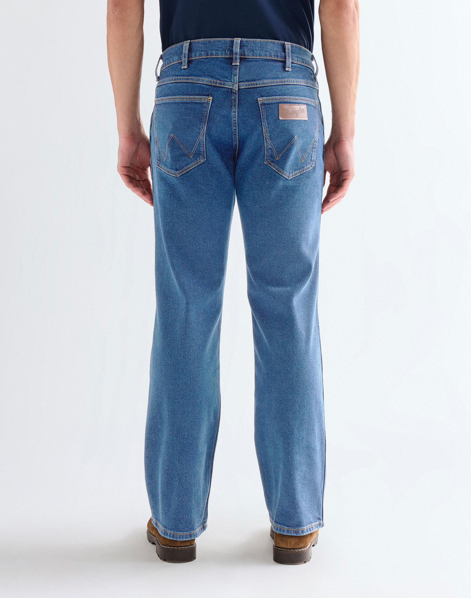Wrangler Bootcut-Jeans »Foundation« Bootcut fit