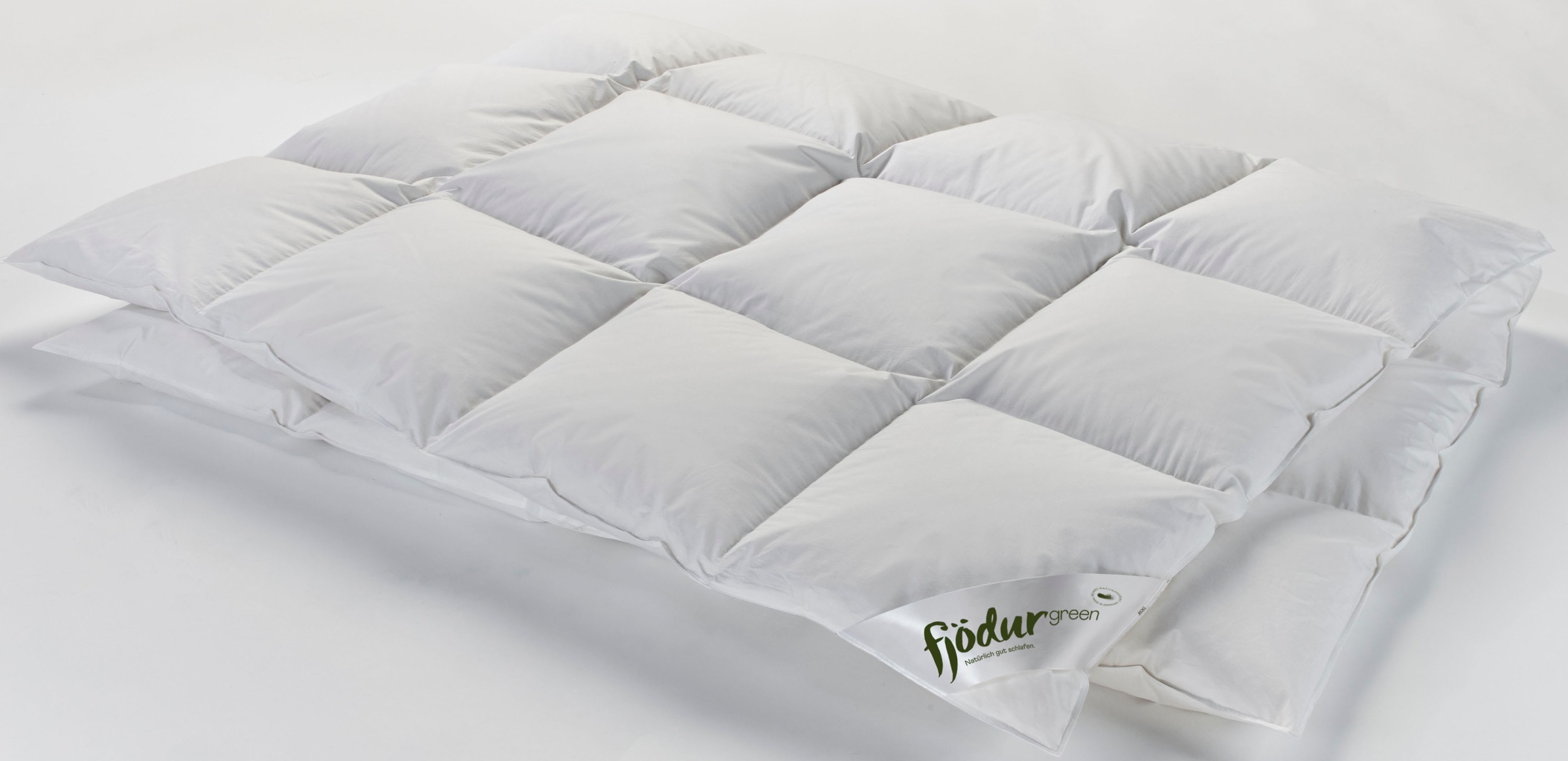 fjödur Daunenbettdecke + Kopfkissen »Fleur«, (Spar-Set), Das Set besteht aus 1 Kissen und 1 Bettdecke