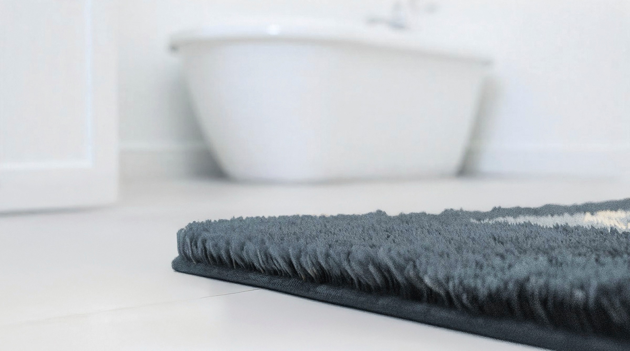 Grund Badematte »Greta«, rutschhemmend beschichtet, schnell trocknend, 5 Jahre GRUND Garantie, Made in Europe, sehr weicher Flor