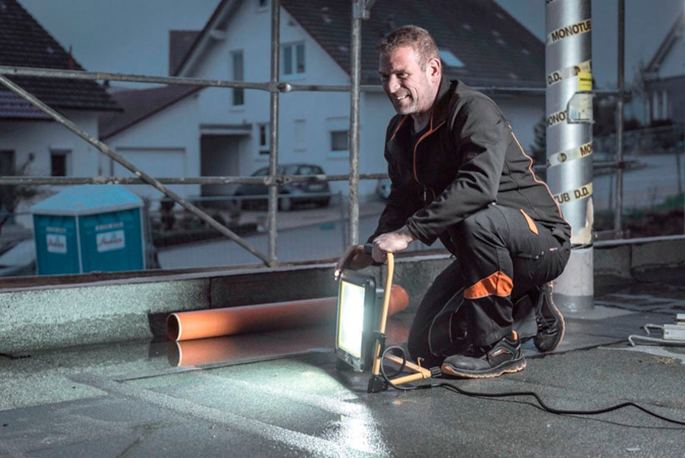 Brennenstuhl LED Baustrahler »JARO 9050 M«, mit 5 m Kabel