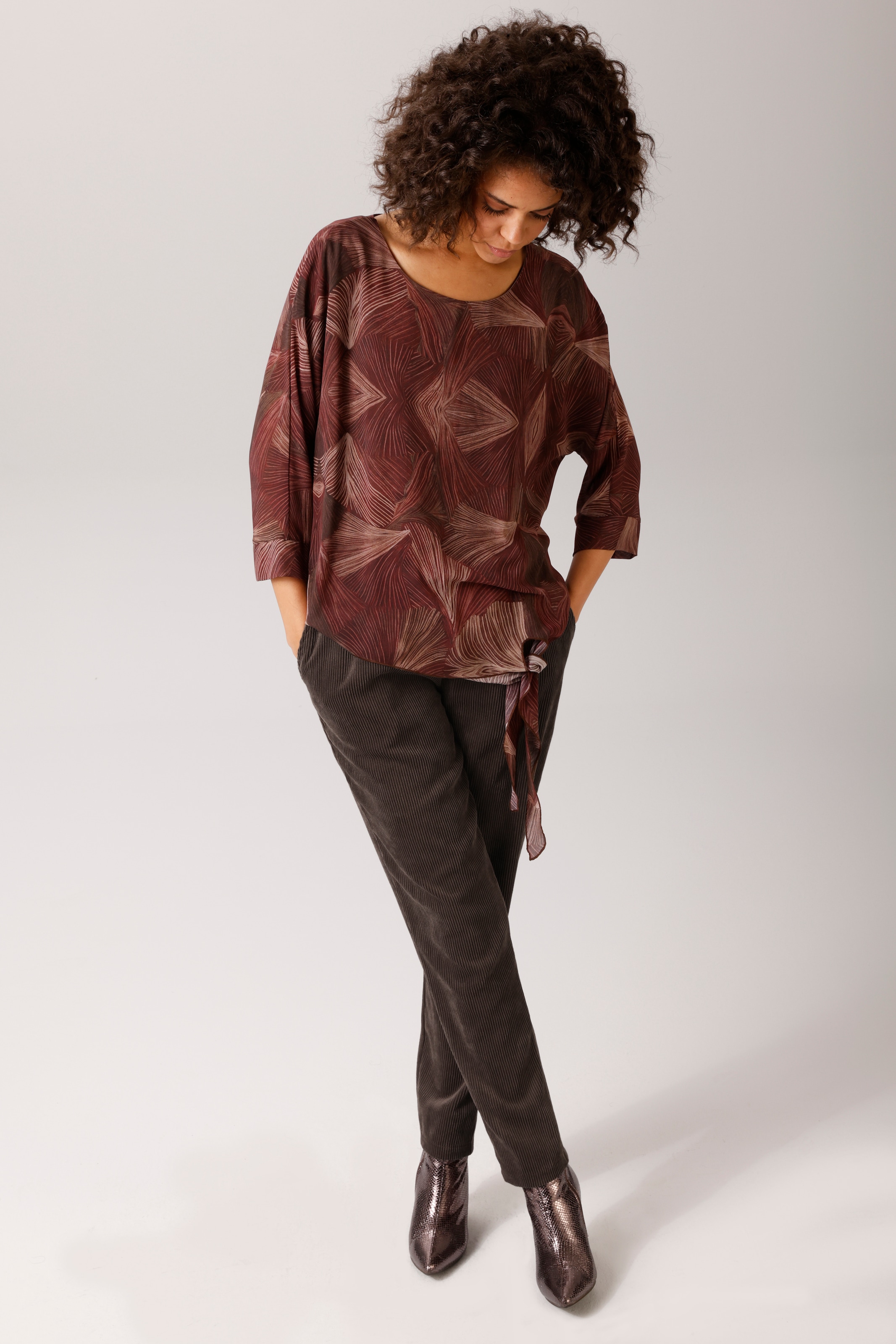 Aniston CASUAL Schlupfhose  aus trendigem, elastischen Cord
