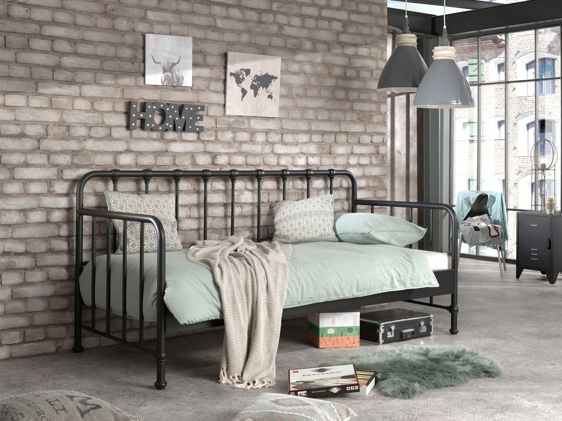 Vipack Jugendbett »Bronxx Daybett, Sehr Stabil, Gradlinige Optik In Zeitlosem Design« B/H/T Ca. 96, 5x110x206cm, Schwarz Matt, Inkl. Lattenrost,