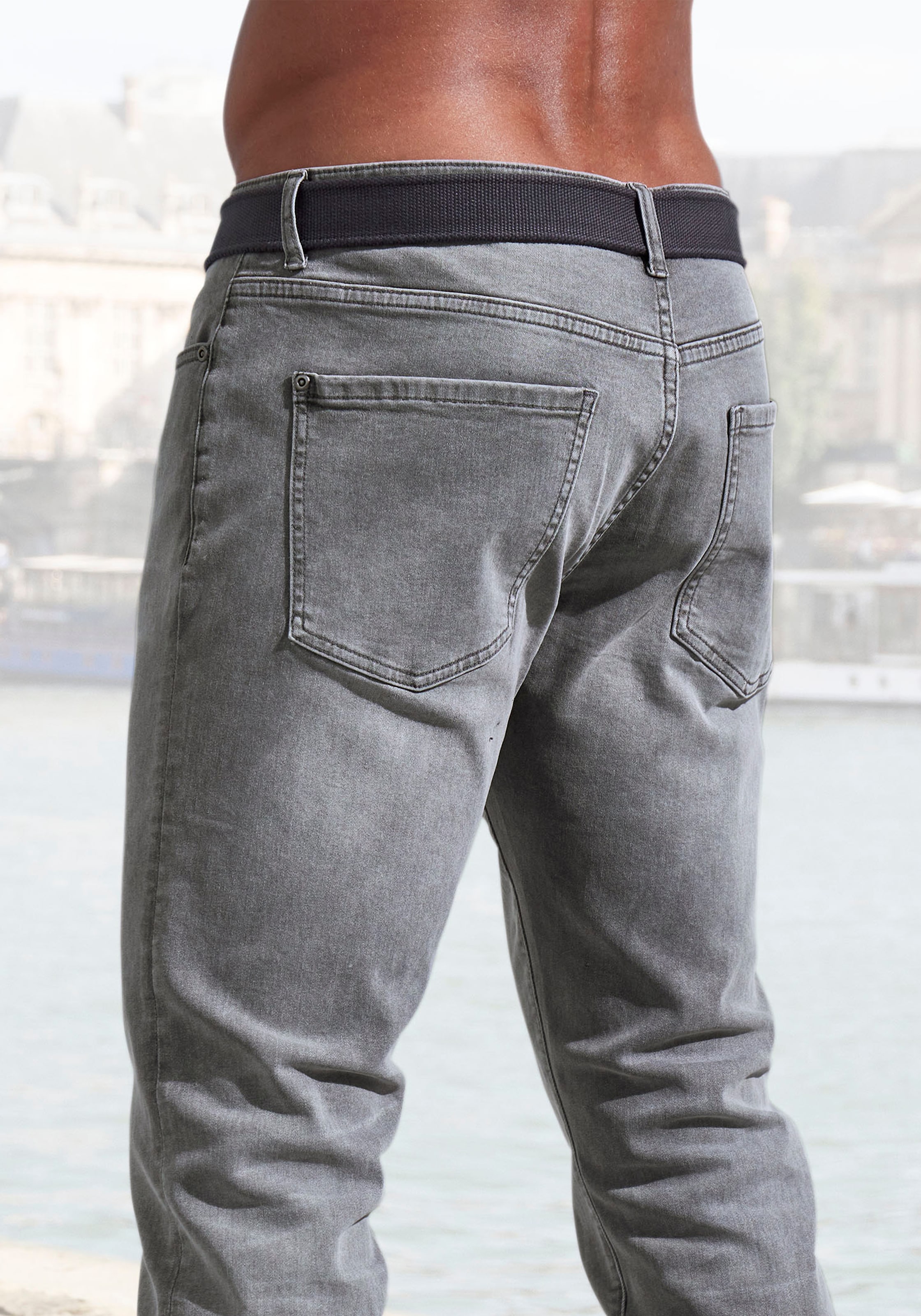 John Devin 5-Pocket-Jeans »Straight-fit Jeans« aus elastischer Denim-Qualität, in 3 Längen: 30 & 32 & 34