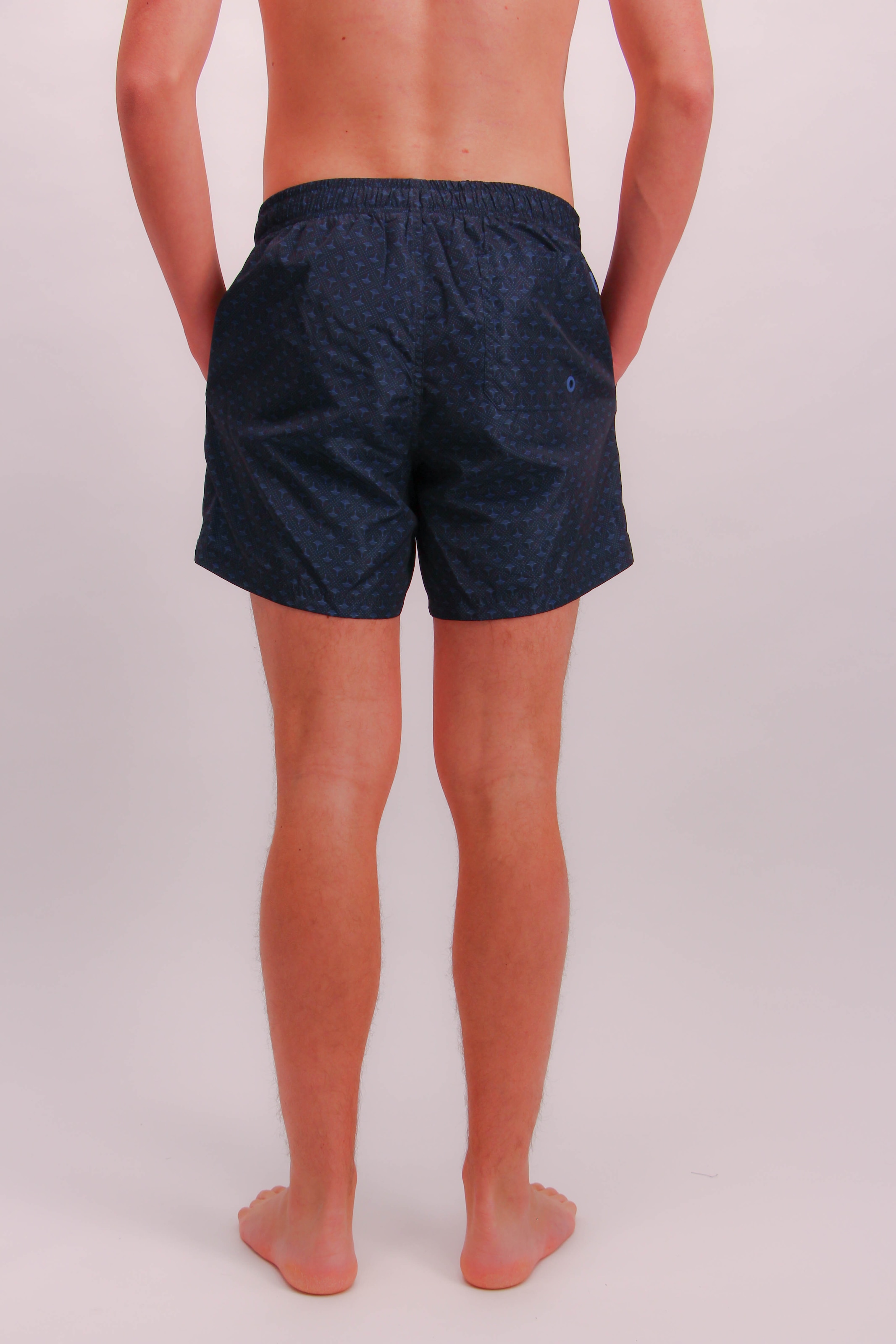 JOOP! Badeshorts »Diamond Cornflower« Signature-Design, kleine Schlitze an den Beinen