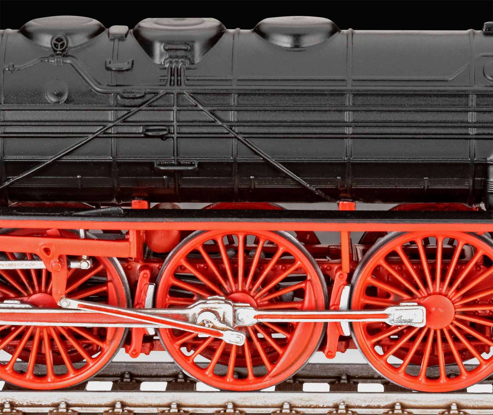 Revell® Modellbausatz »H0 Schnellzuglokomotive BR02 & Tender 2'2' T30«, 1:87, Made in Europe