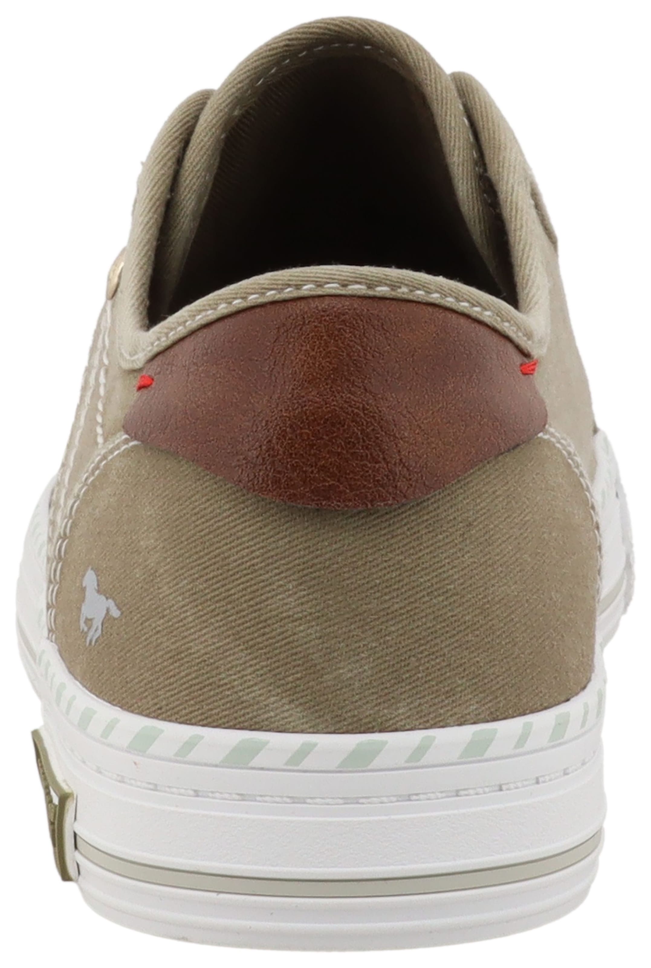 Mustang Shoes Slip-On Sneaker »Magdalena«  Freizeitschuh, Slipper, Schlupfschuh mit Kontrastbesätzen
