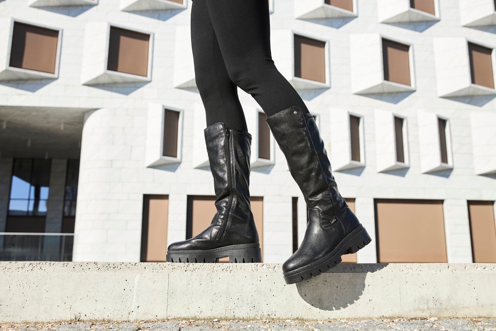Rieker Winterstiefel, Langschaftstiefel, Plateaustiefel mit Stretch am Schaft, TEX-Membrane