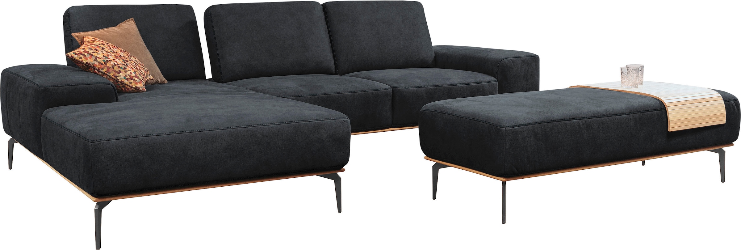 W.SCHILLIG Ecksofa »run, Designsofa mit tollem Sitzkomfort, bequem, L-Form«, mit Holzsockel, Füße in Schwarz pulverbeschichtet, Breite 299 cm