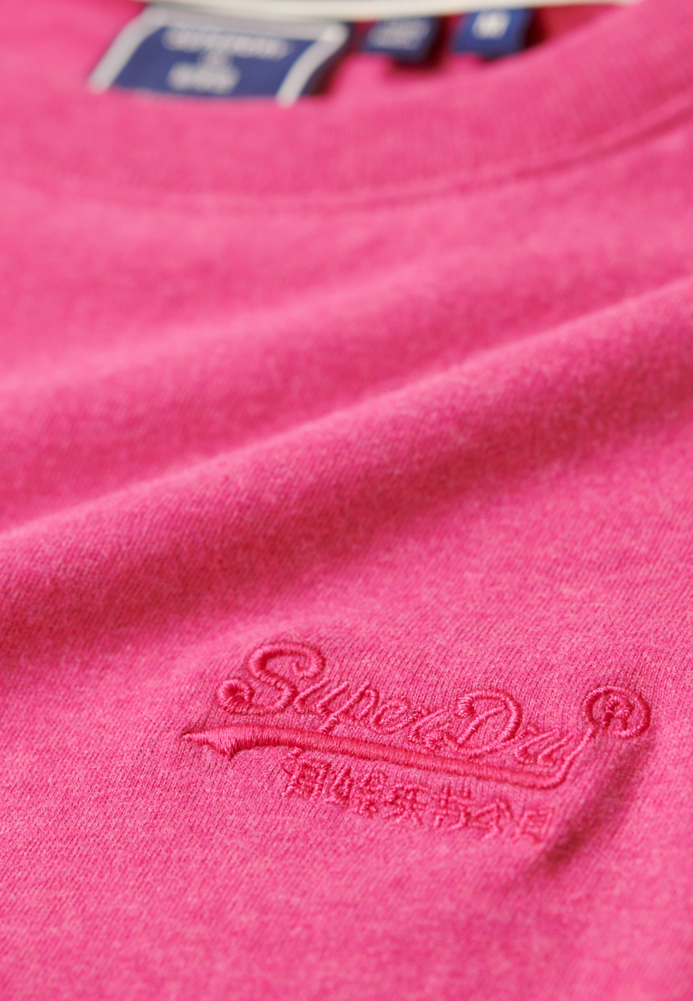 Superdry Rundhalsshirt »ESSENTIAL LOGO EMB TEE«