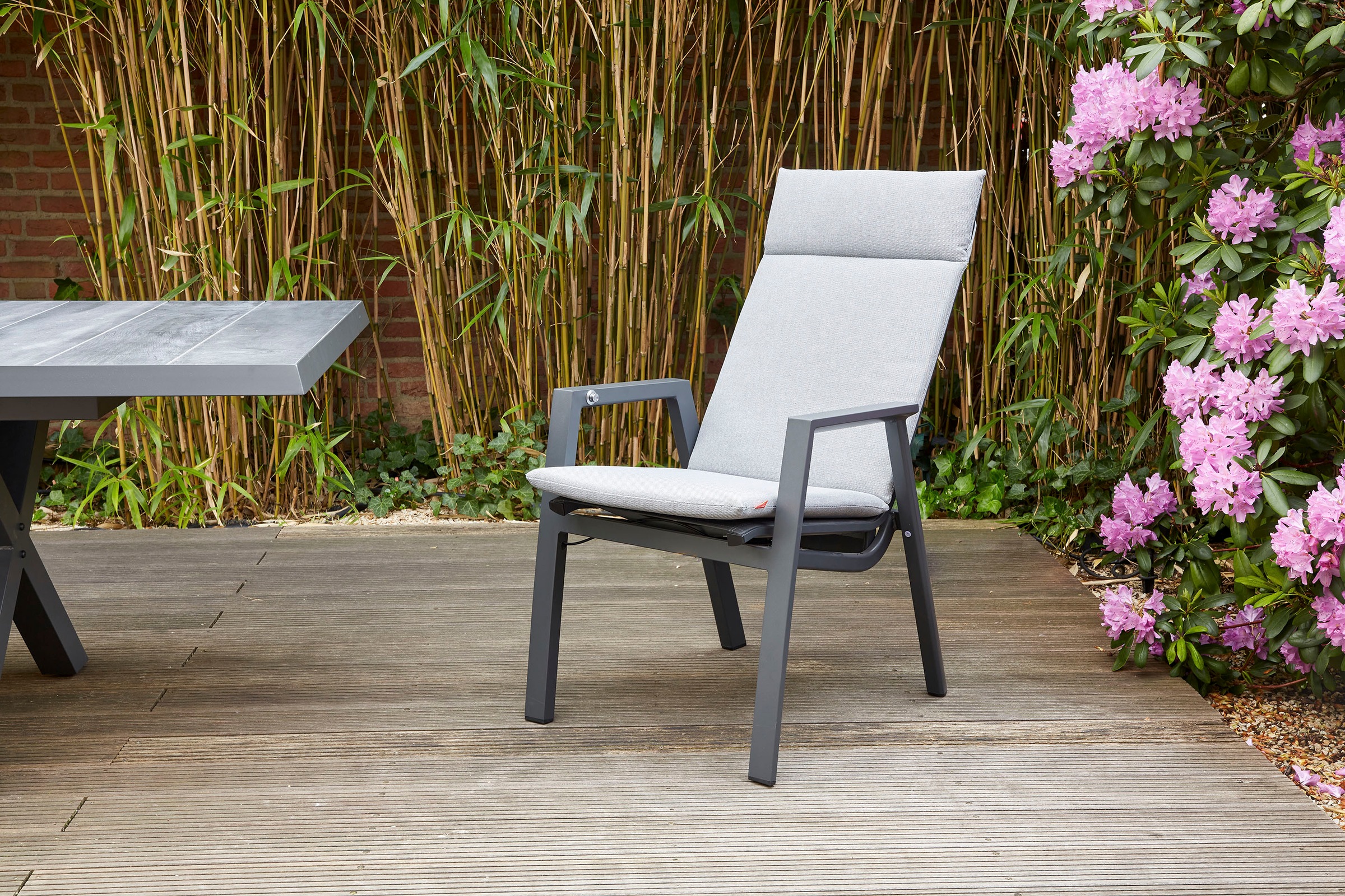 Siena Garden Garten-Essgruppe »Valencia/Messina«, (Set, 13 tlg.), bestehend aus 6 Sesseln, 6 Auflagen und 1 Ausziehtisch
