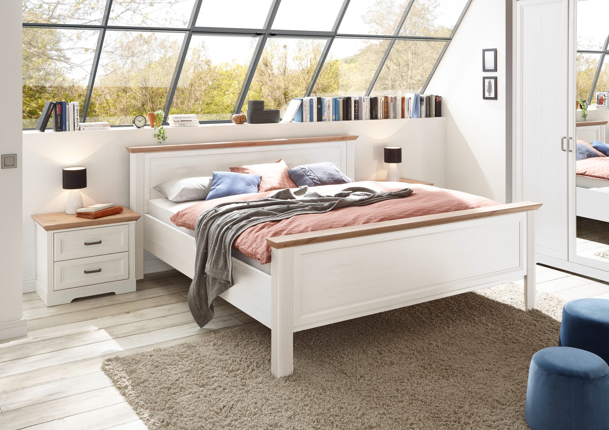 Schlafkontor Nachtkommode »Jasmin II«, im Landhausstil