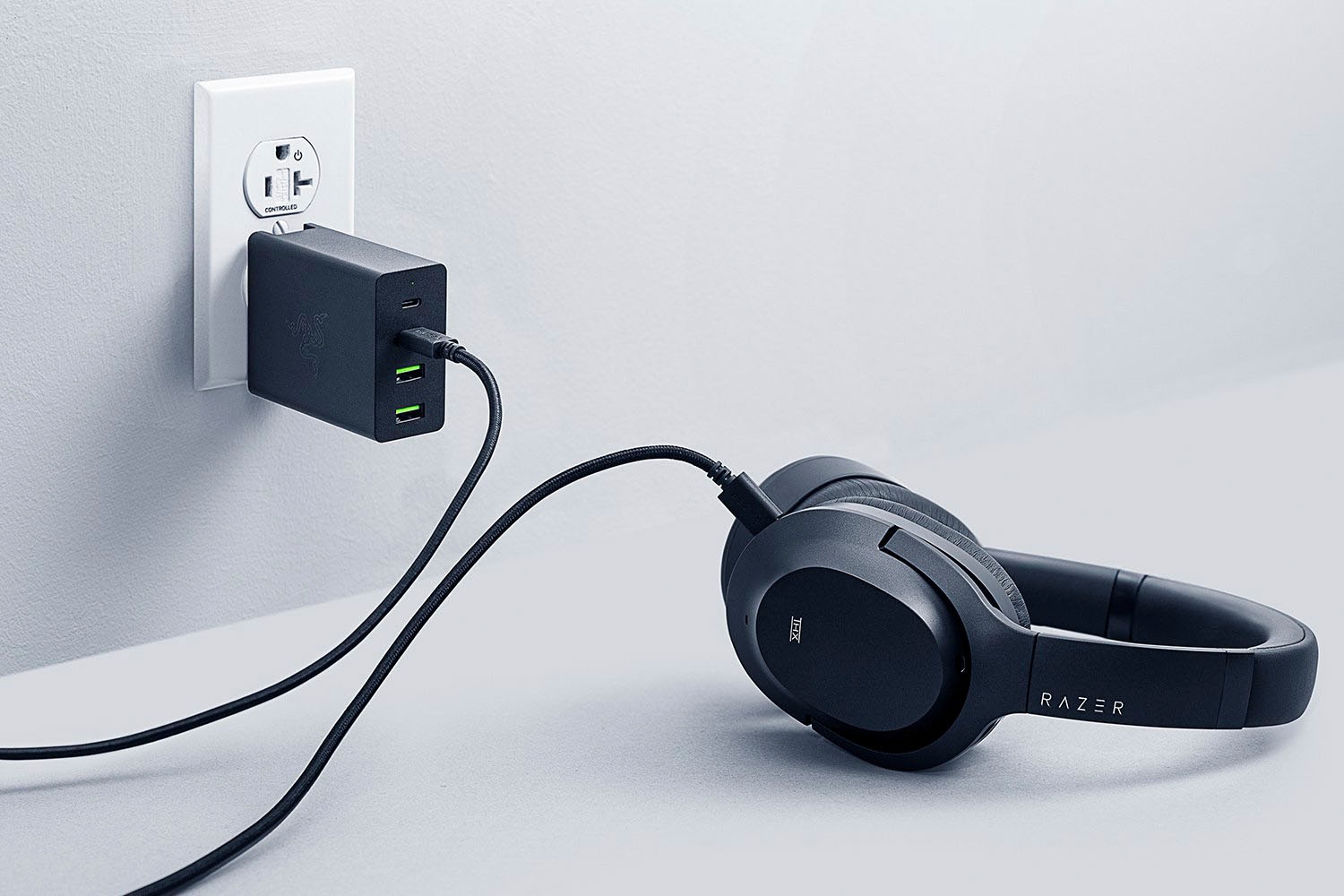 RAZER Universal-Ladegerät »USB-C 130W GaN Charger«