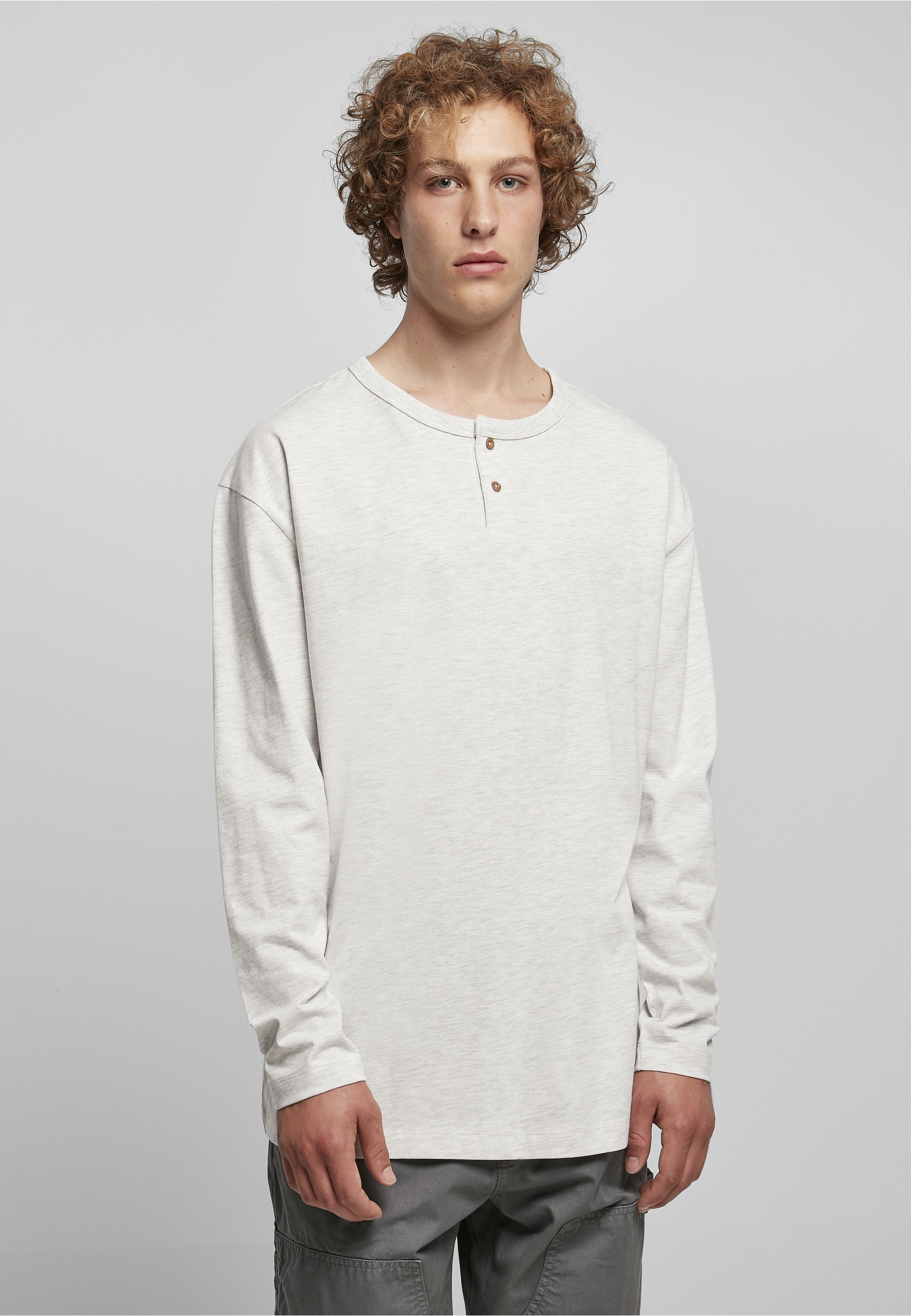 URBAN CLASSICS Longsleeve »Urban Classics Herren Organic Oversized Henley Longsleeve« 1 Stk.