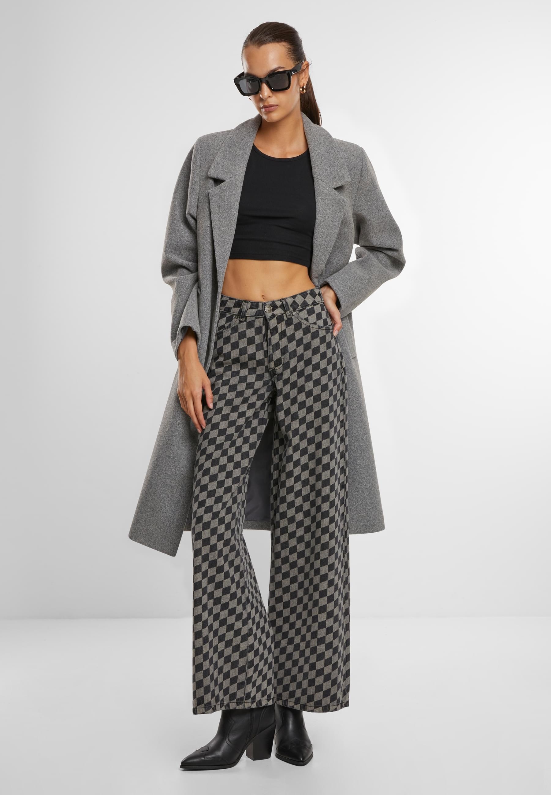 URBAN CLASSICS Winterjacke »Urban Classics Ladies Basic Coat« 1 Stk. tlg. ohne Kapuze