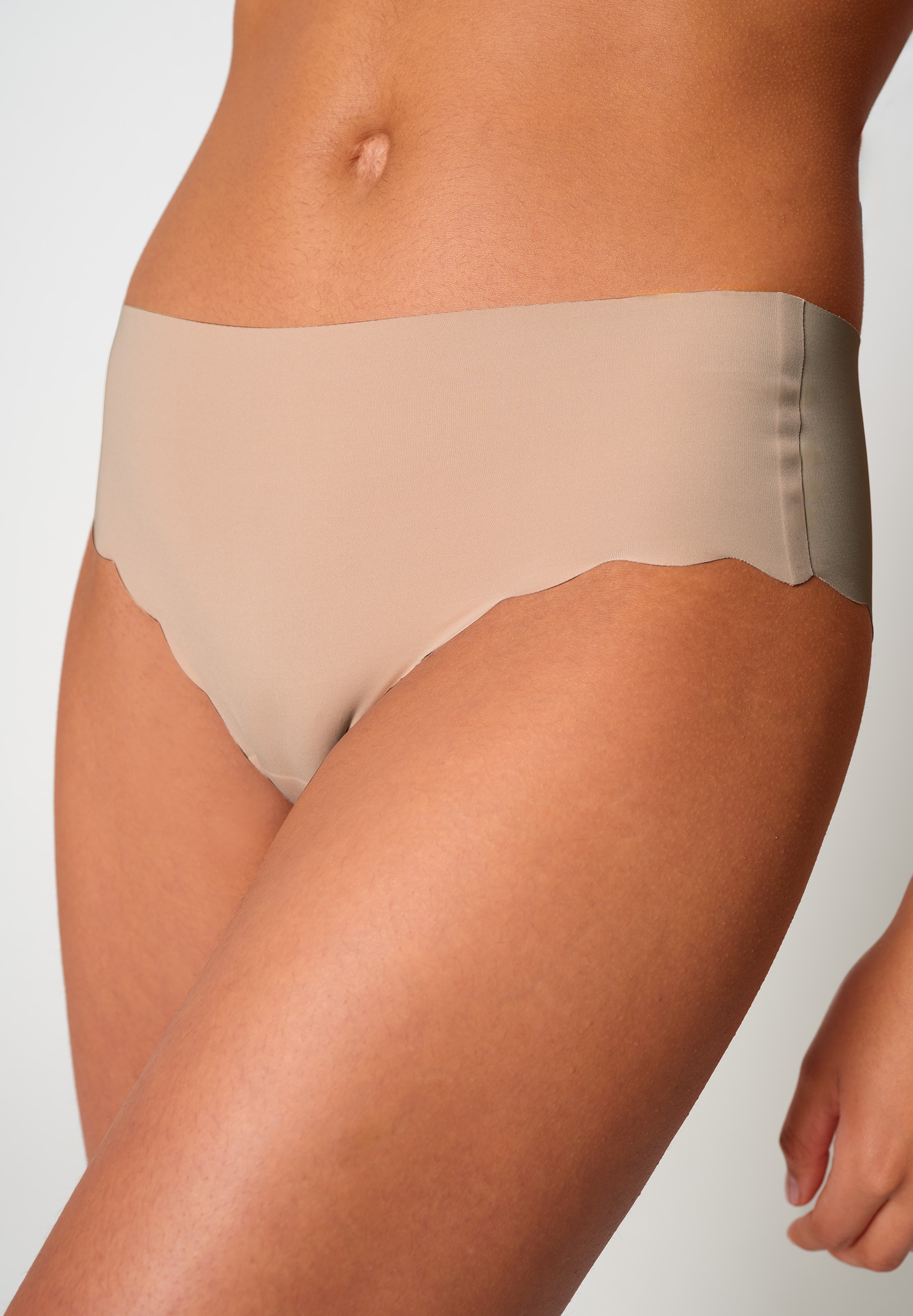 Skiny Panty »Sensation« hüftig geschnitten, gewellte Kanten