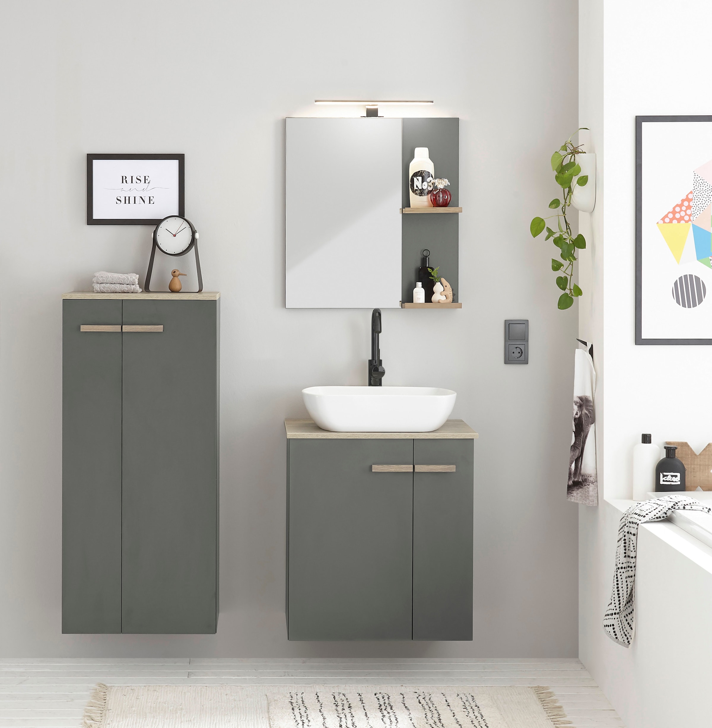 Places of Style Badmöbel-Set »SOLiD, Badmöbel-Set, Bad im modernen Design, 3-teiliges Badezimmer«, (Set, 3 St.), Waschtisch mit Waschbecken, Midischrank, Breite 130 cm