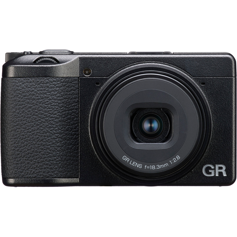 RICOH Kompaktkamera »GR III HDF« Hoch auflösendes GR-Objektiv, 24, 79, Bluetooth schwarz, grau