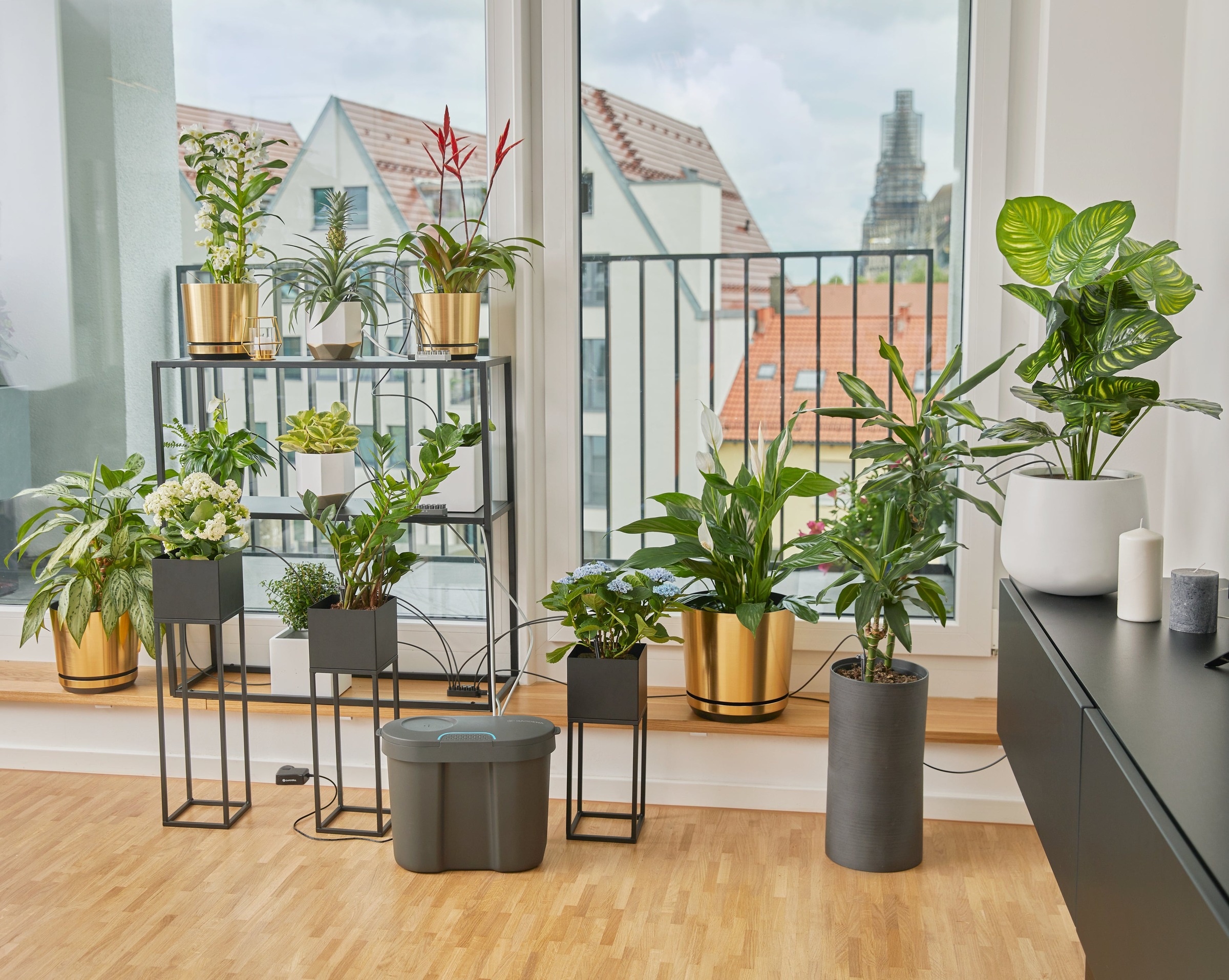 GARDENA Bewässerungssystem »Urlaubsbewässerung Set« ()  inkl. Wasserreservoir, für bis zu 36 Zimmerpflanzen