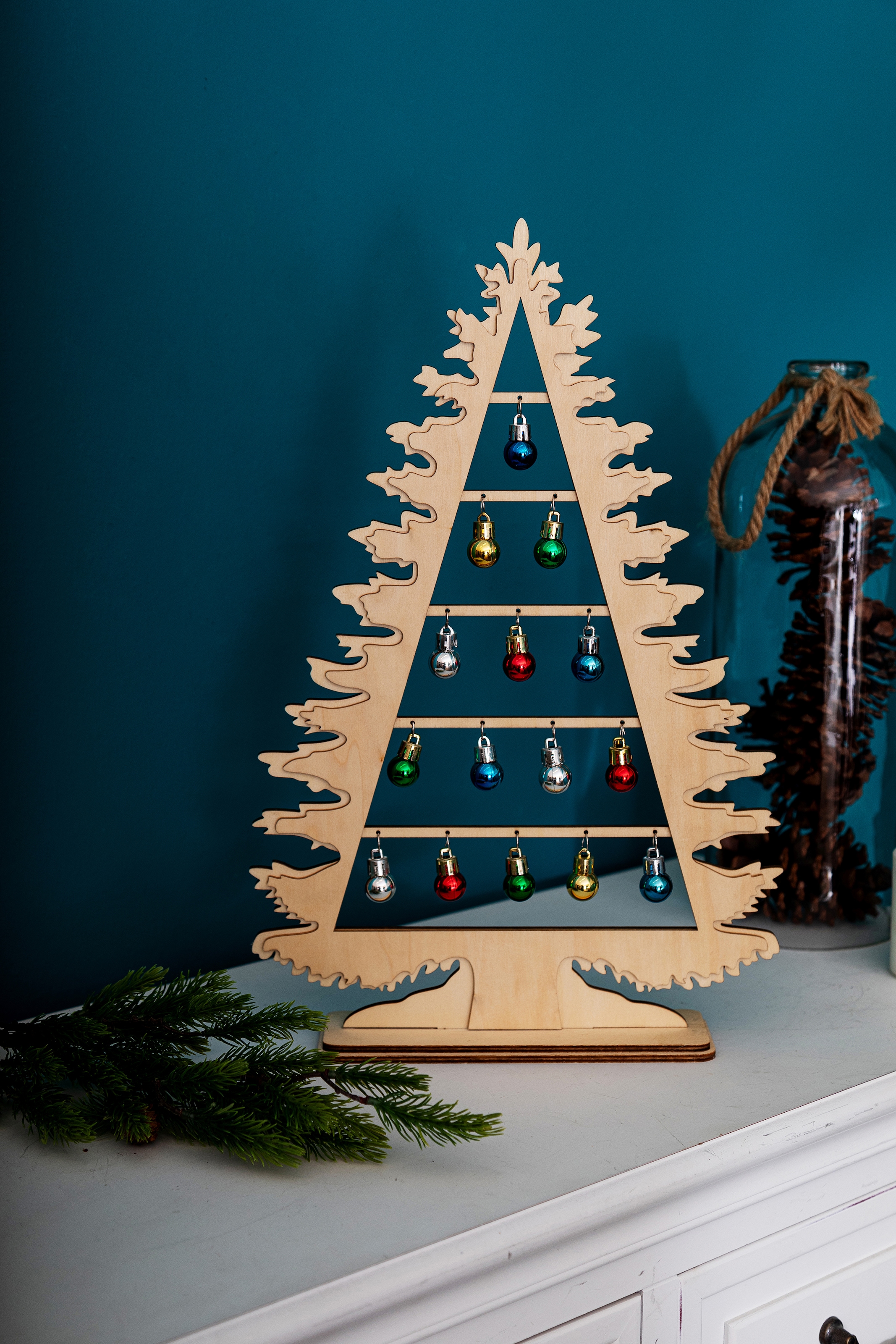 Myflair Möbel & Accessoires Dekobaum »Weihnachtsdeko«, geschmückt mit  Weihnachtskugeln, aus Holz, Höhe ca. 45 cm auf Raten bestellen