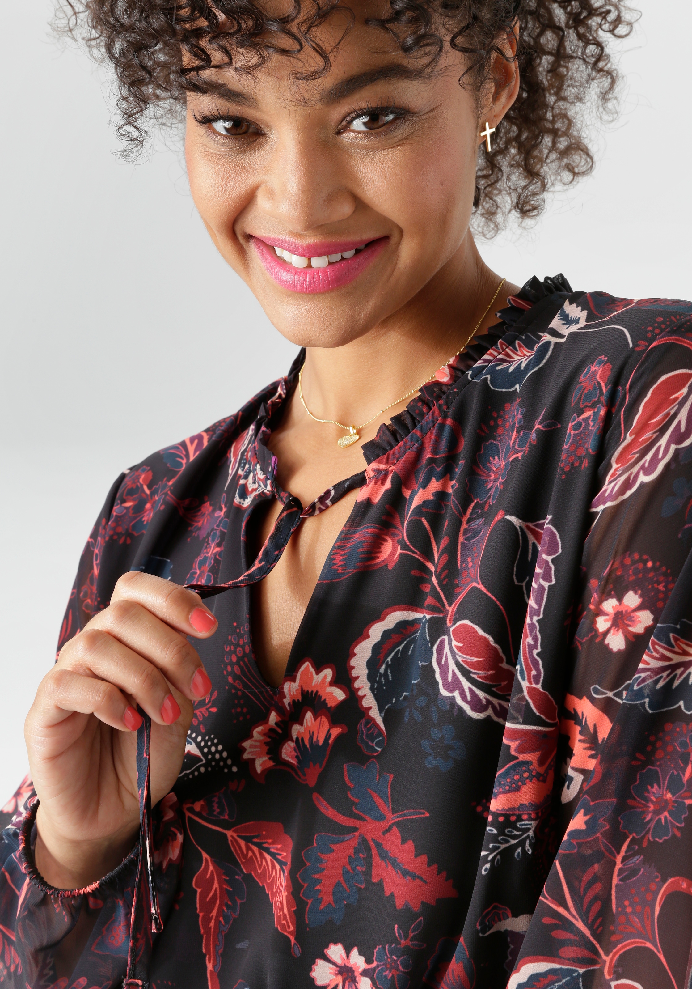 Aniston PLUS Maxikleid, in Chiffon mit Blumen Print - NEUE KOLLEKTION