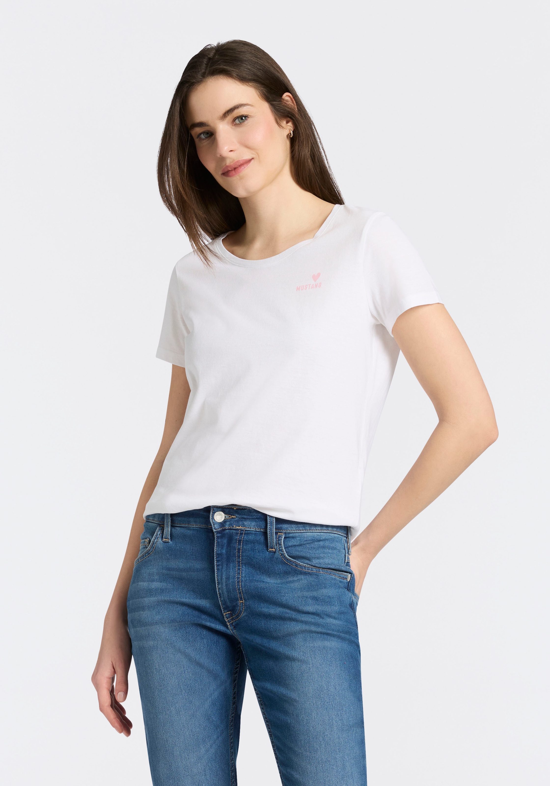 MUSTANG T-Shirt normale Passform, Kurzarm-Design