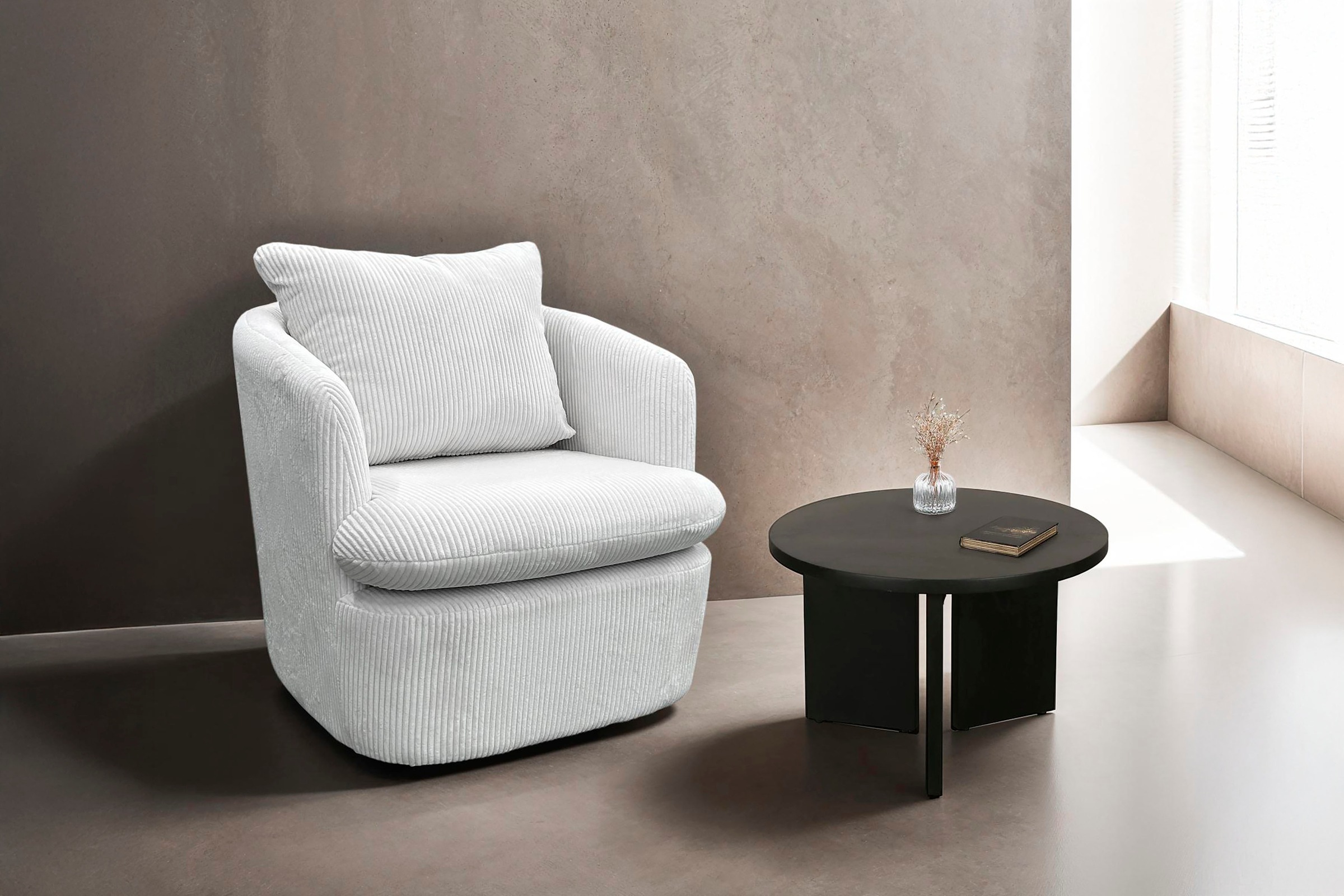 byLIVING Couchtisch »Round«, (1 St.), aus 2,5cm starkem Massivholz schwarz, günstig online kaufen