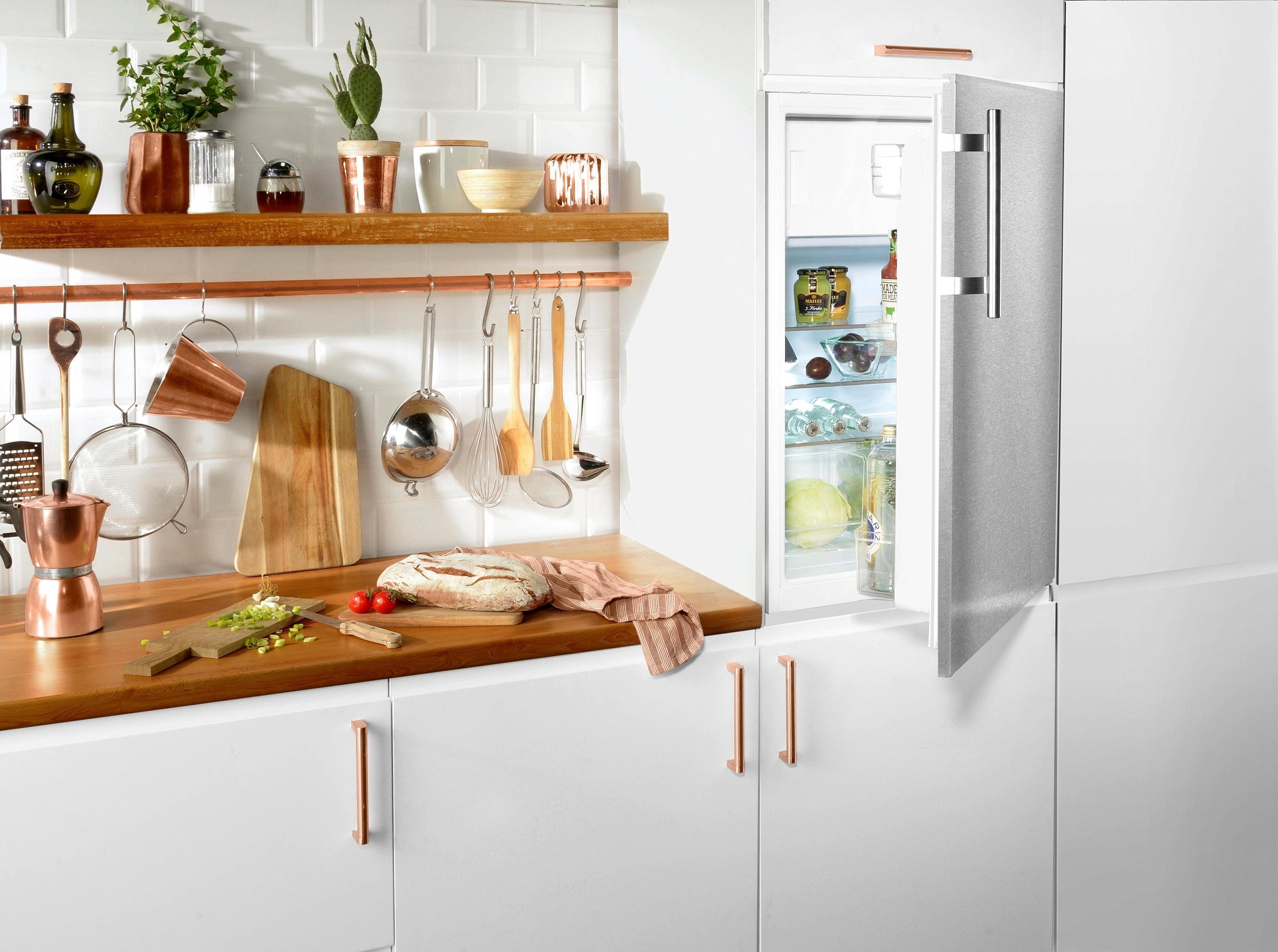 Amica Einbaukühlschrank »EKS 361 190 E«, mit Edelstahltür
