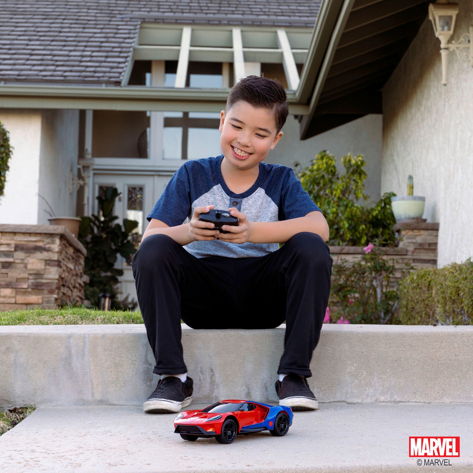 JADA RC-Auto »Marvel Spider-Man RC 2017 Ford GT, 1:16, 2,4GHz«