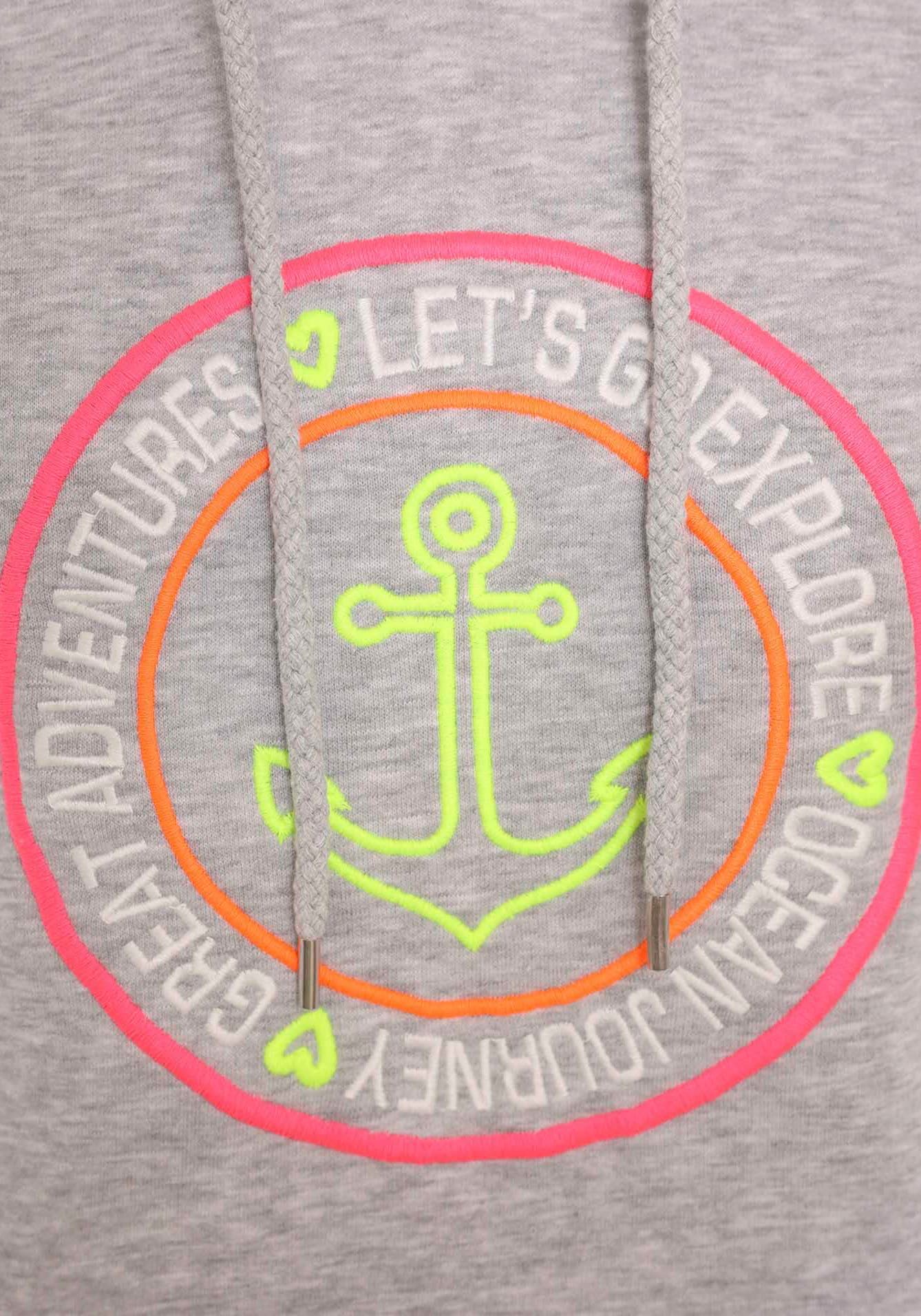 Zwillingsherz Kapuzensweatshirt , mit Ankeraufstick und neonfarbenen Details
