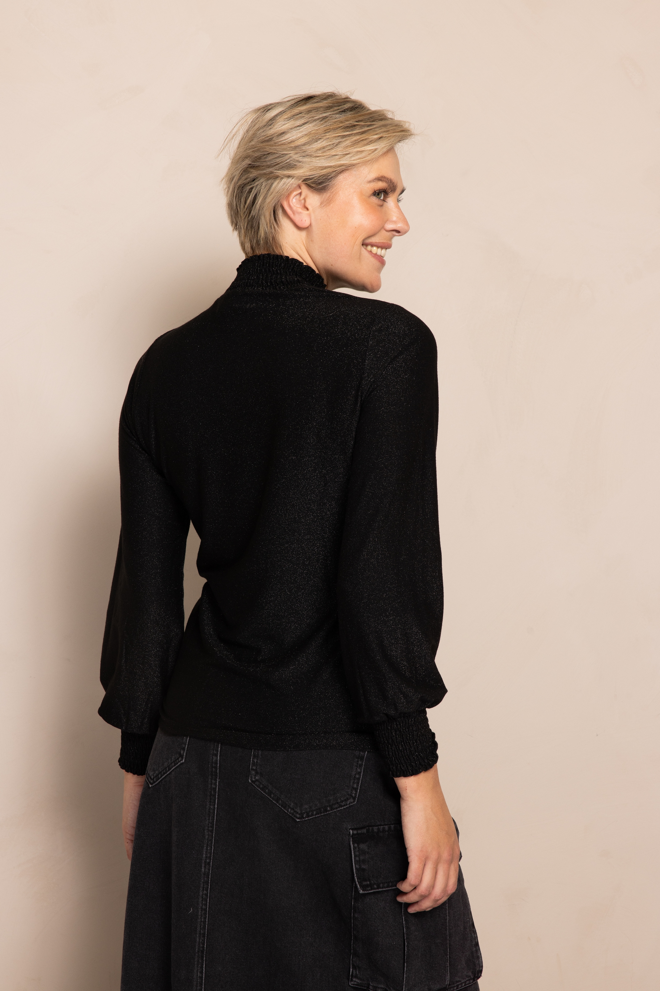 Zhrill Stehkragenshirt »ZHVEZNA« mit Schimmer-Effekt